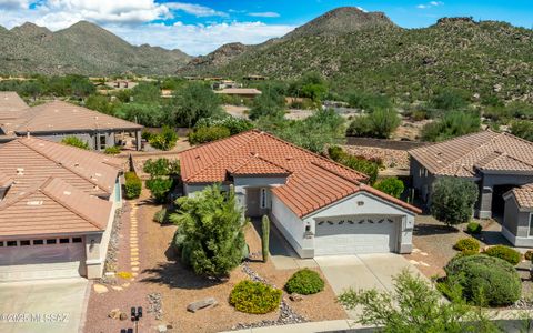 Photo of 13712 N Holly Grape Drive, Marana, AZ 85658 (MLS # 22524062)