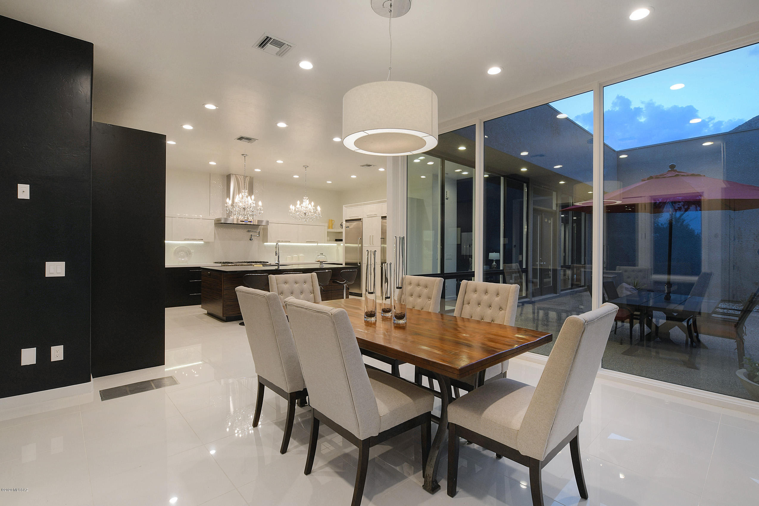 Finisterra (1-210) - Residential