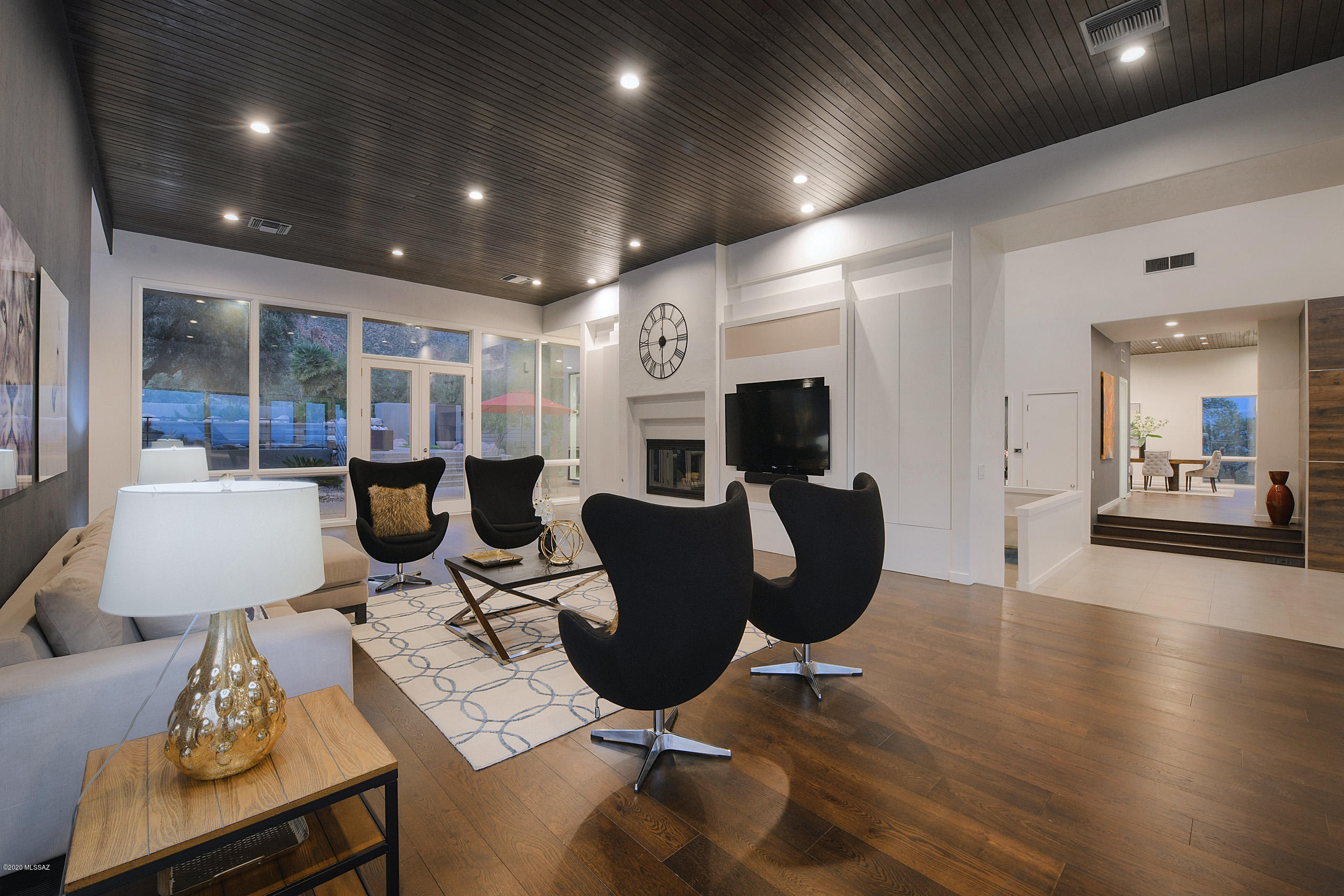 Finisterra (1-210) - Residential