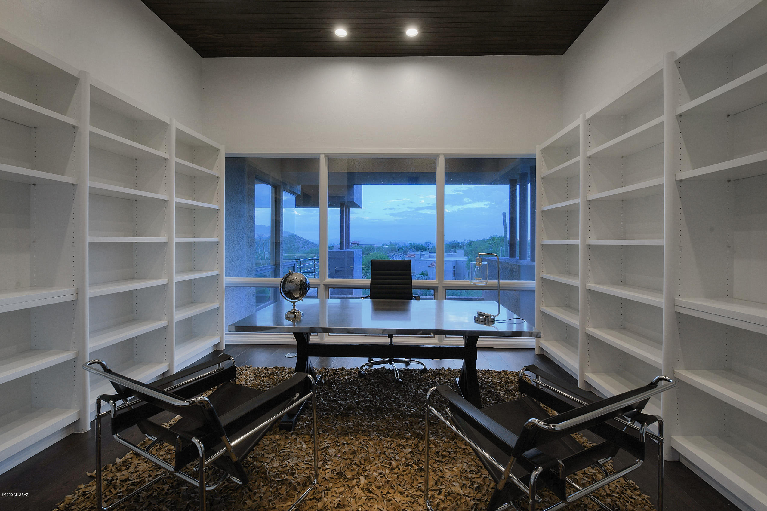 Finisterra (1-210) - Residential