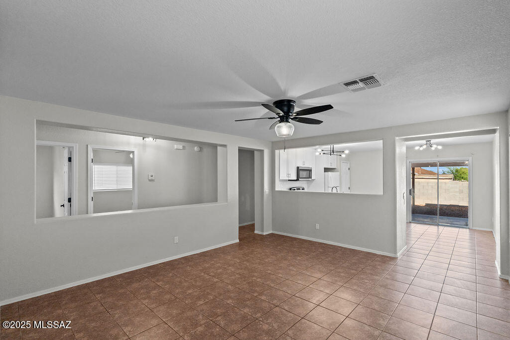 7351 S Messala Court
