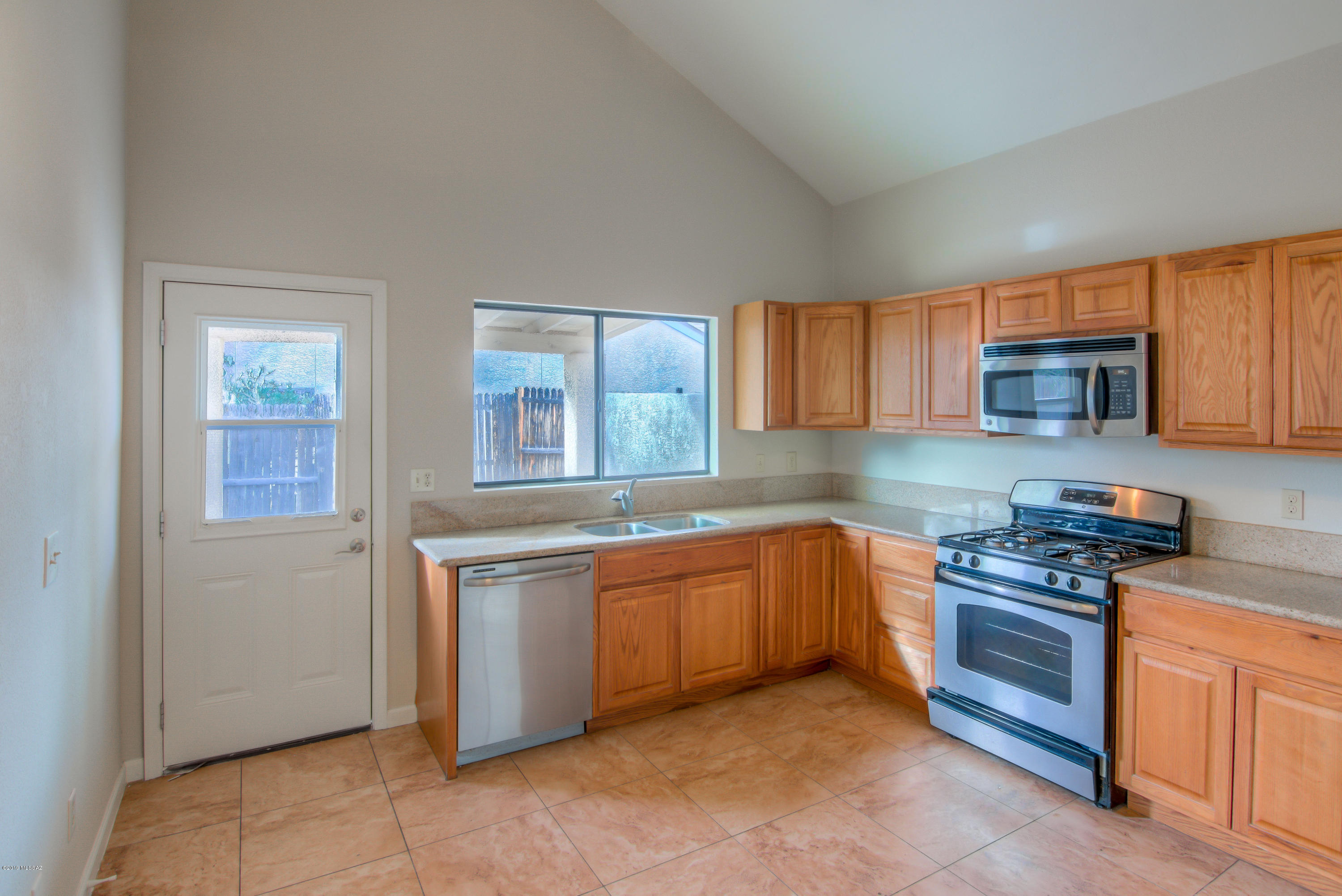 Gatewood Ranch (92-293) - Residential