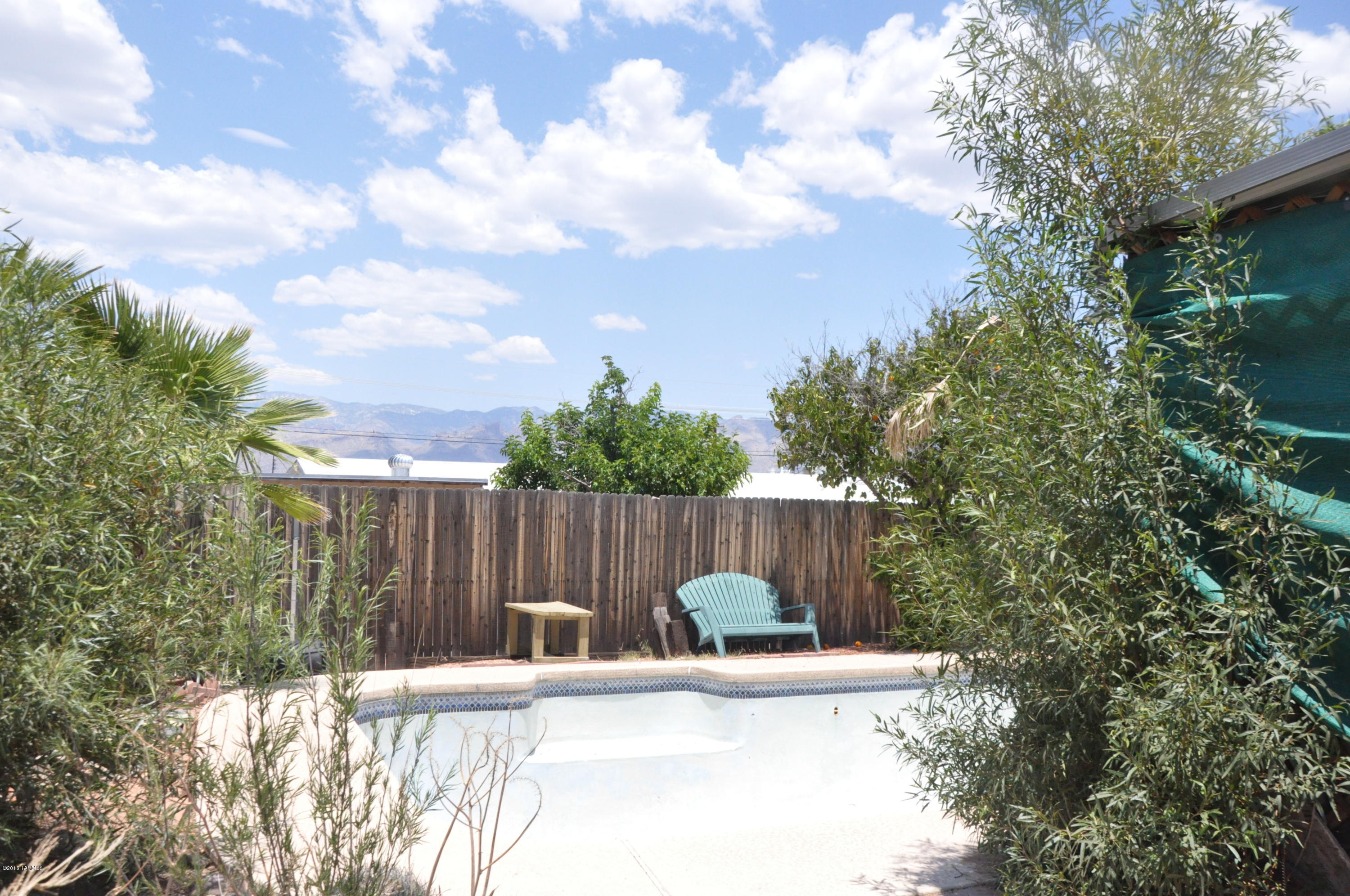 Hidden Hills (104-200) - Residential