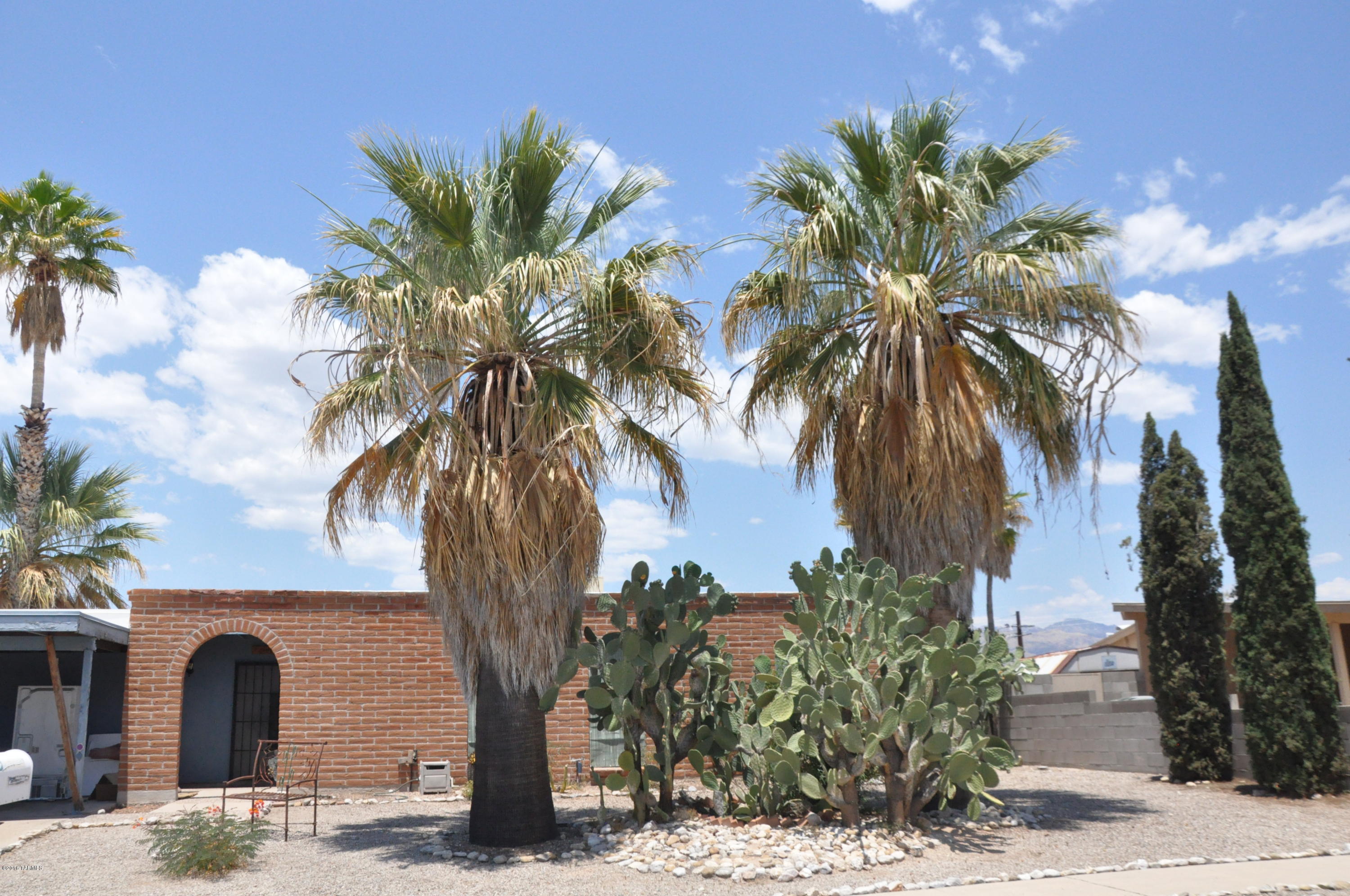 Hidden Hills (104-200) - Residential