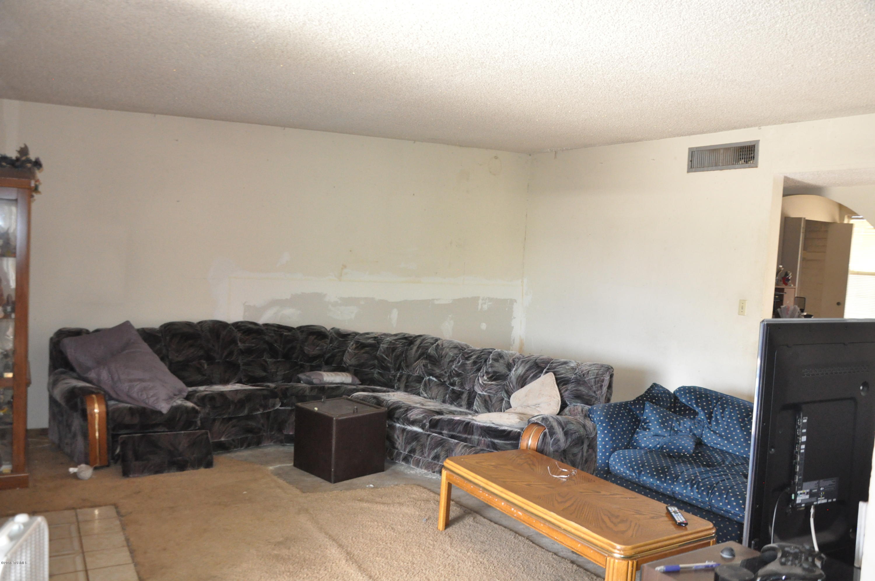 Hidden Hills (104-200) - Residential