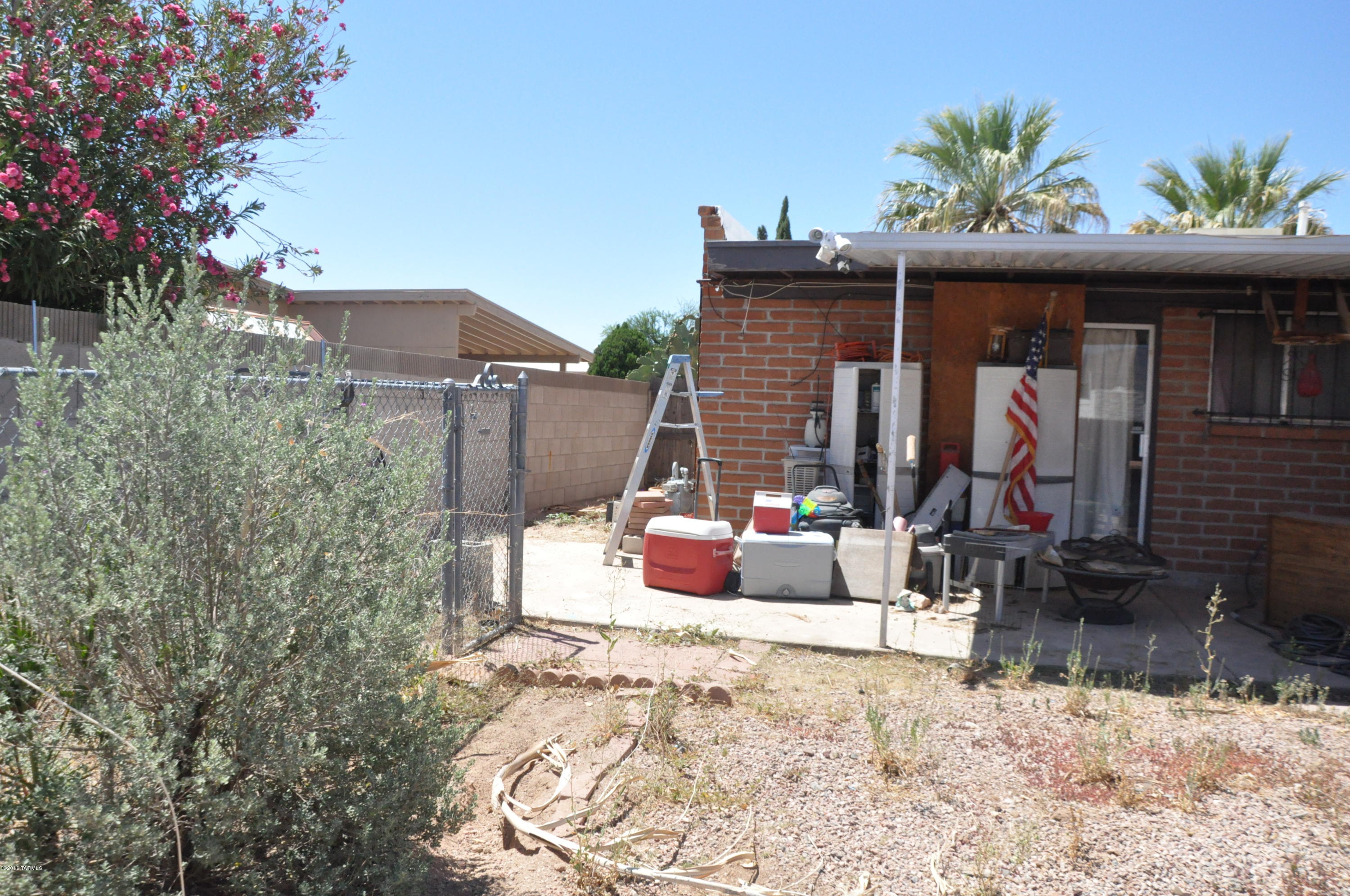 Hidden Hills (104-200) - Residential