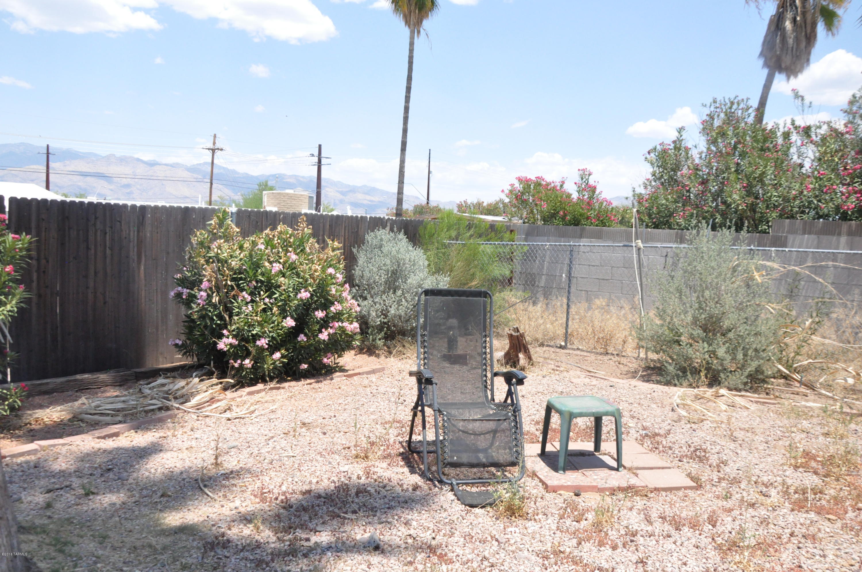Hidden Hills (104-200) - Residential