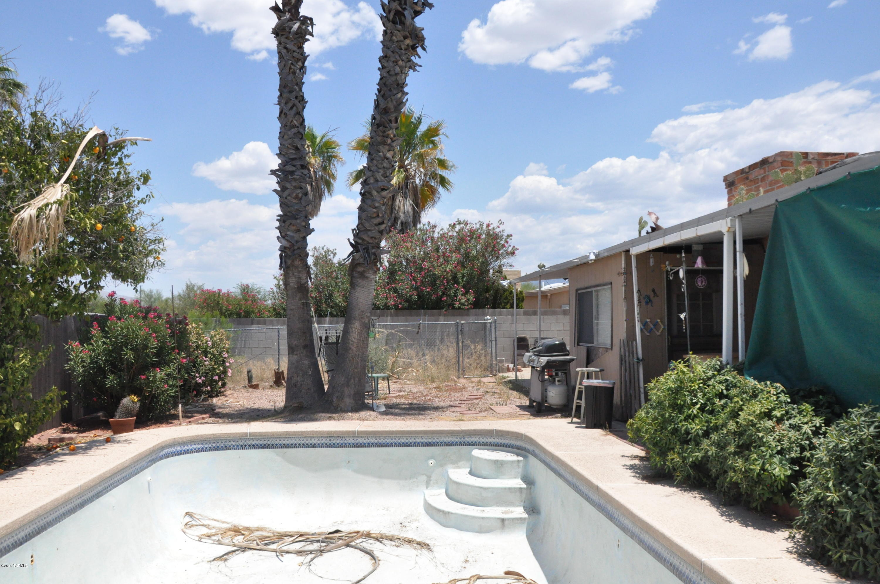 Hidden Hills (104-200) - Residential