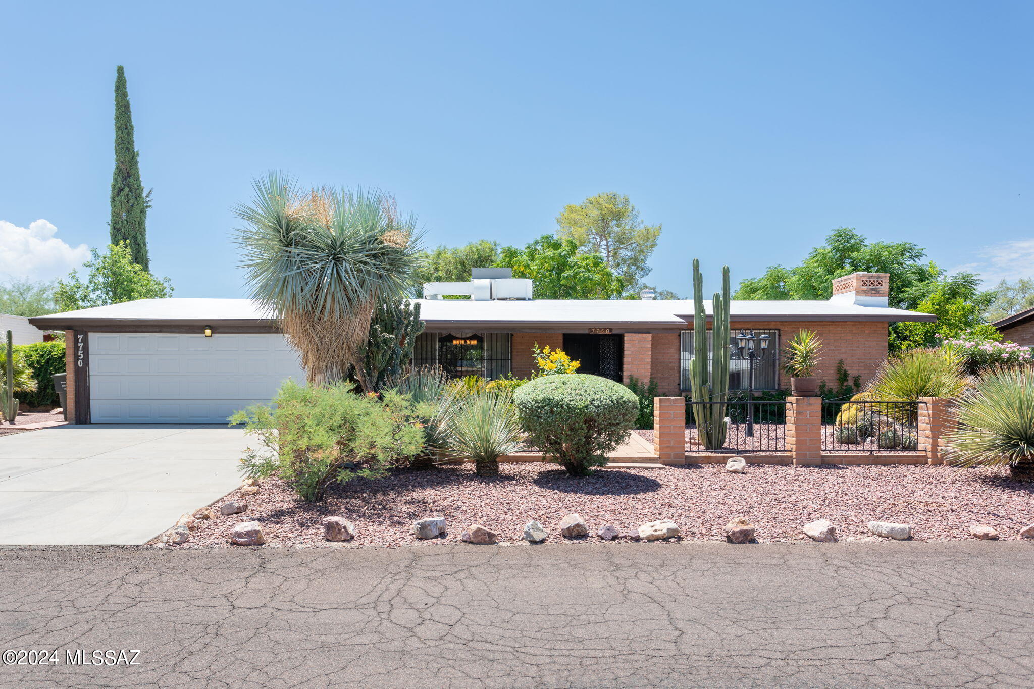 View Tucson, AZ 85715 house