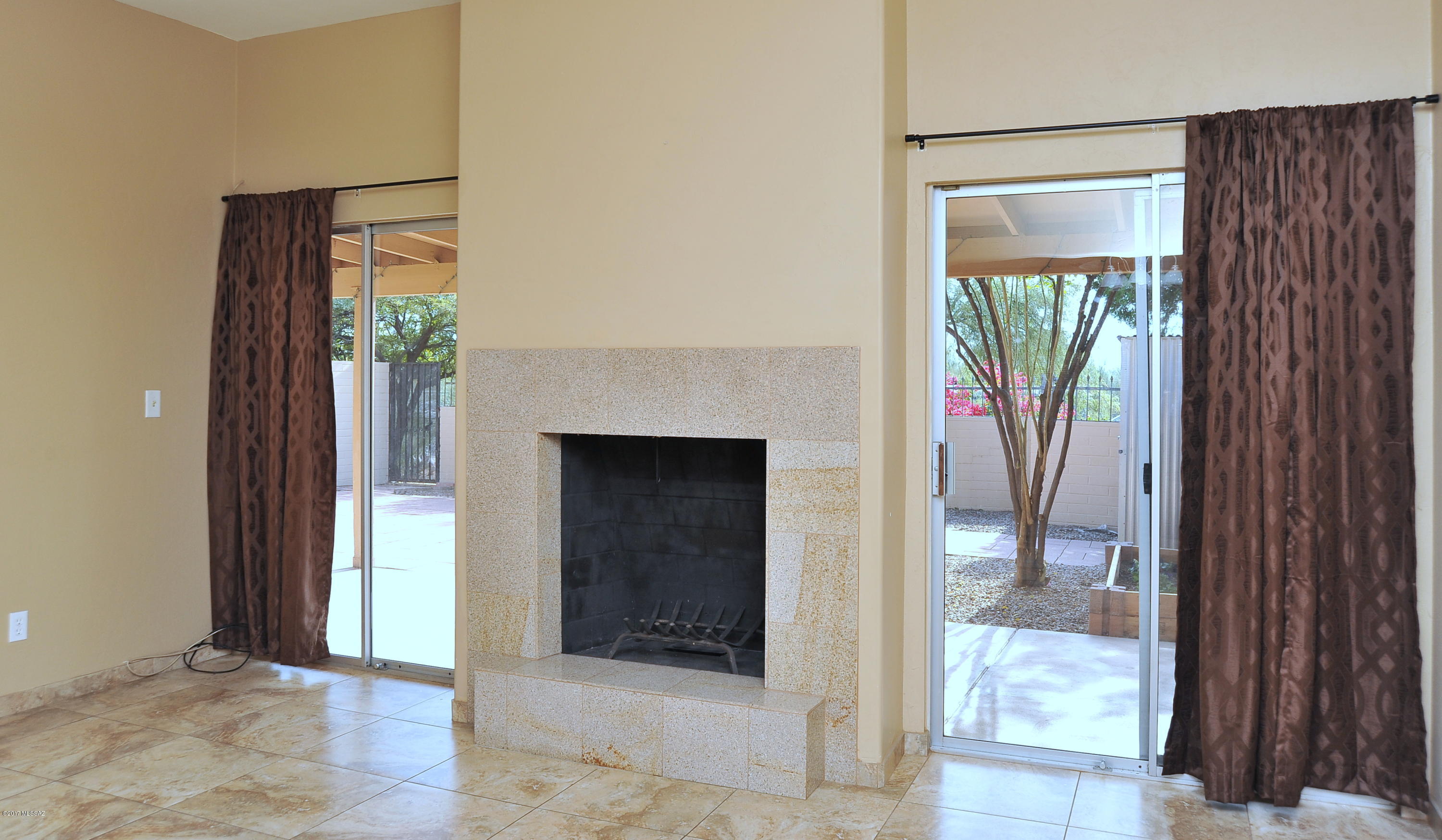 Las Quintas Townhouses(1-57) - Residential