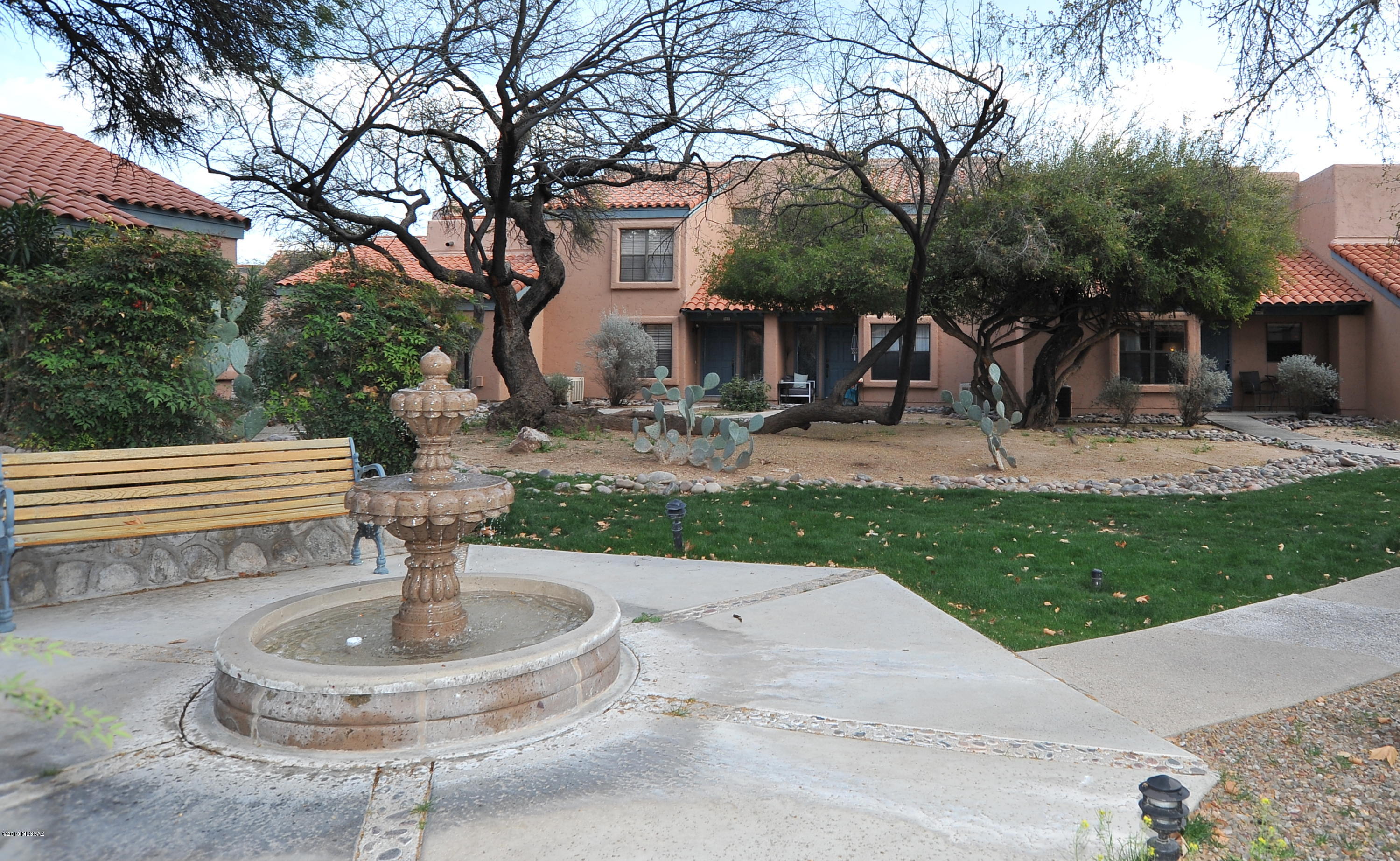 Ventana De Sabino North (1-127) - Residential