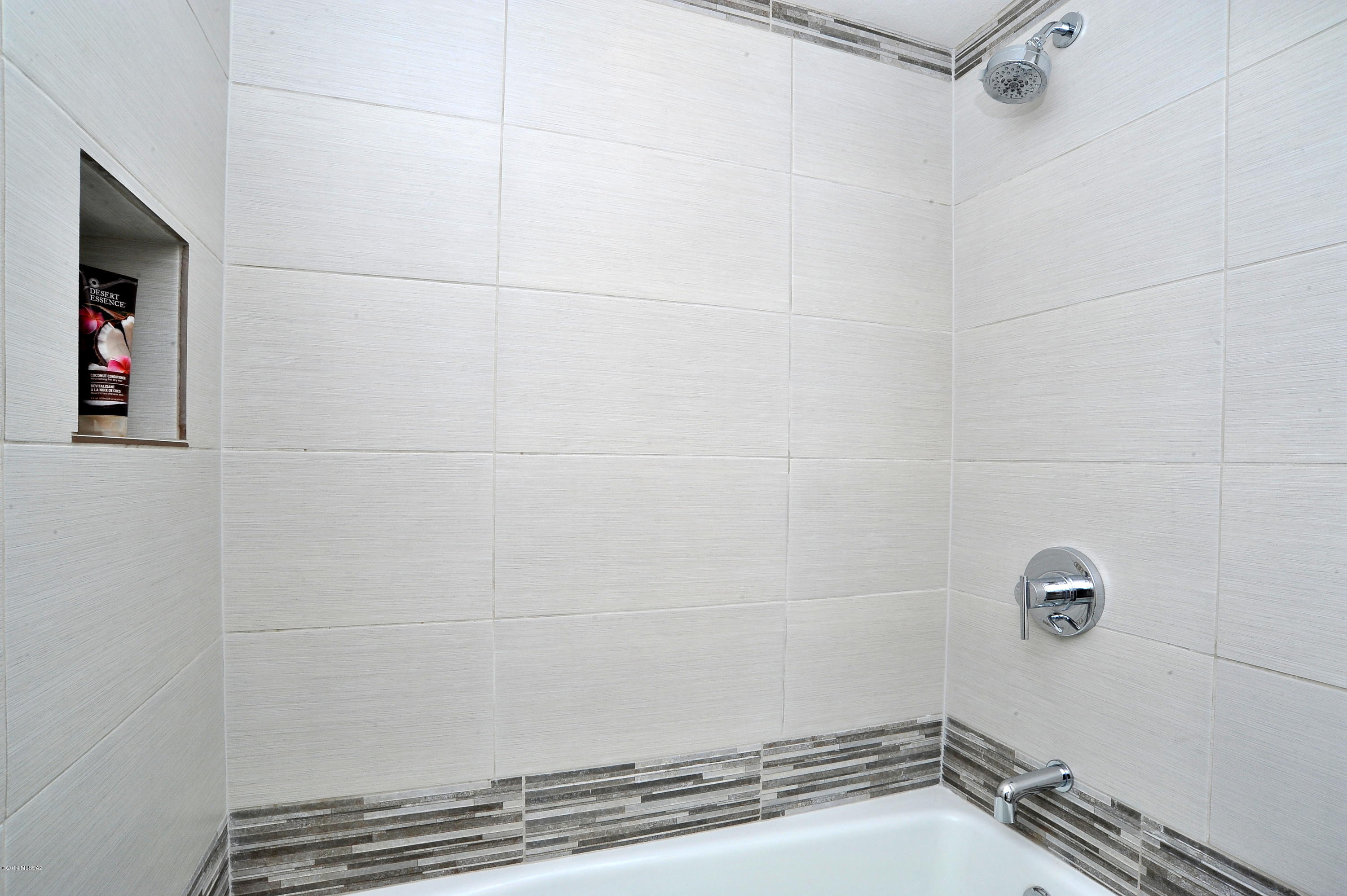 Ventana De Sabino North (1-127) - Residential