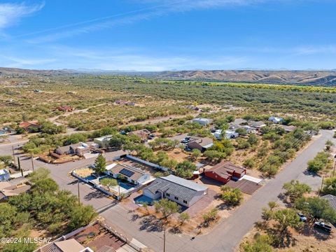 A home in Rio Rico