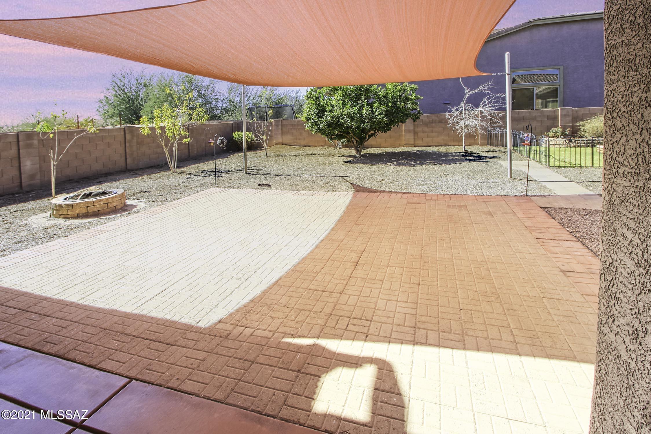 Continental Reserve Blks 17-19 (1-102) - Residential