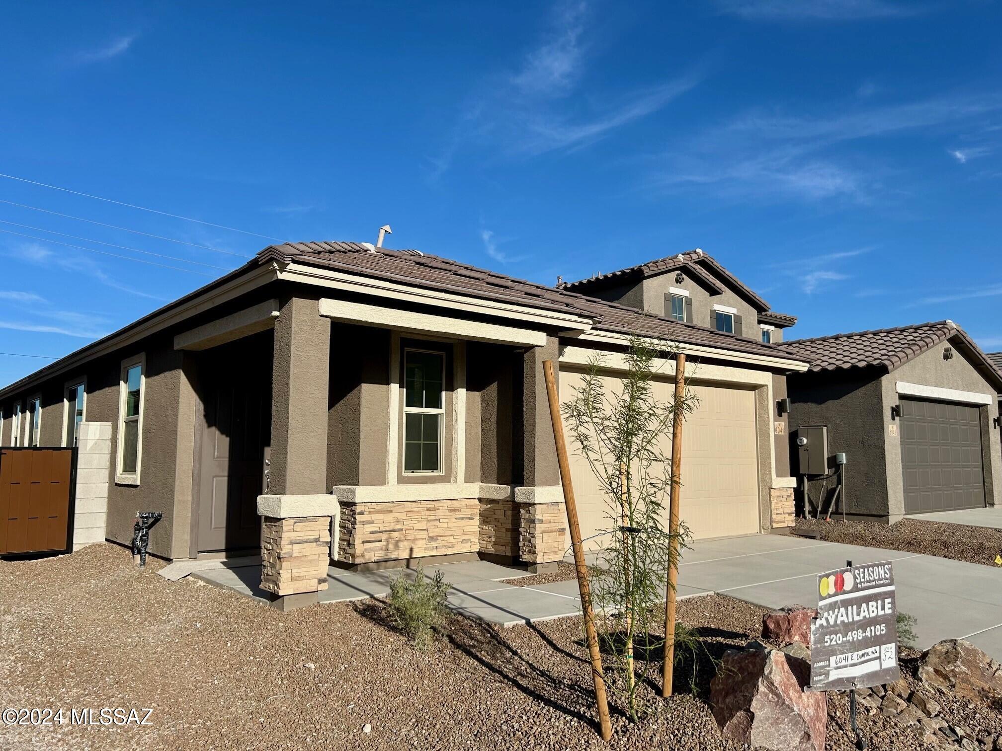 6041 E Campolina Trail