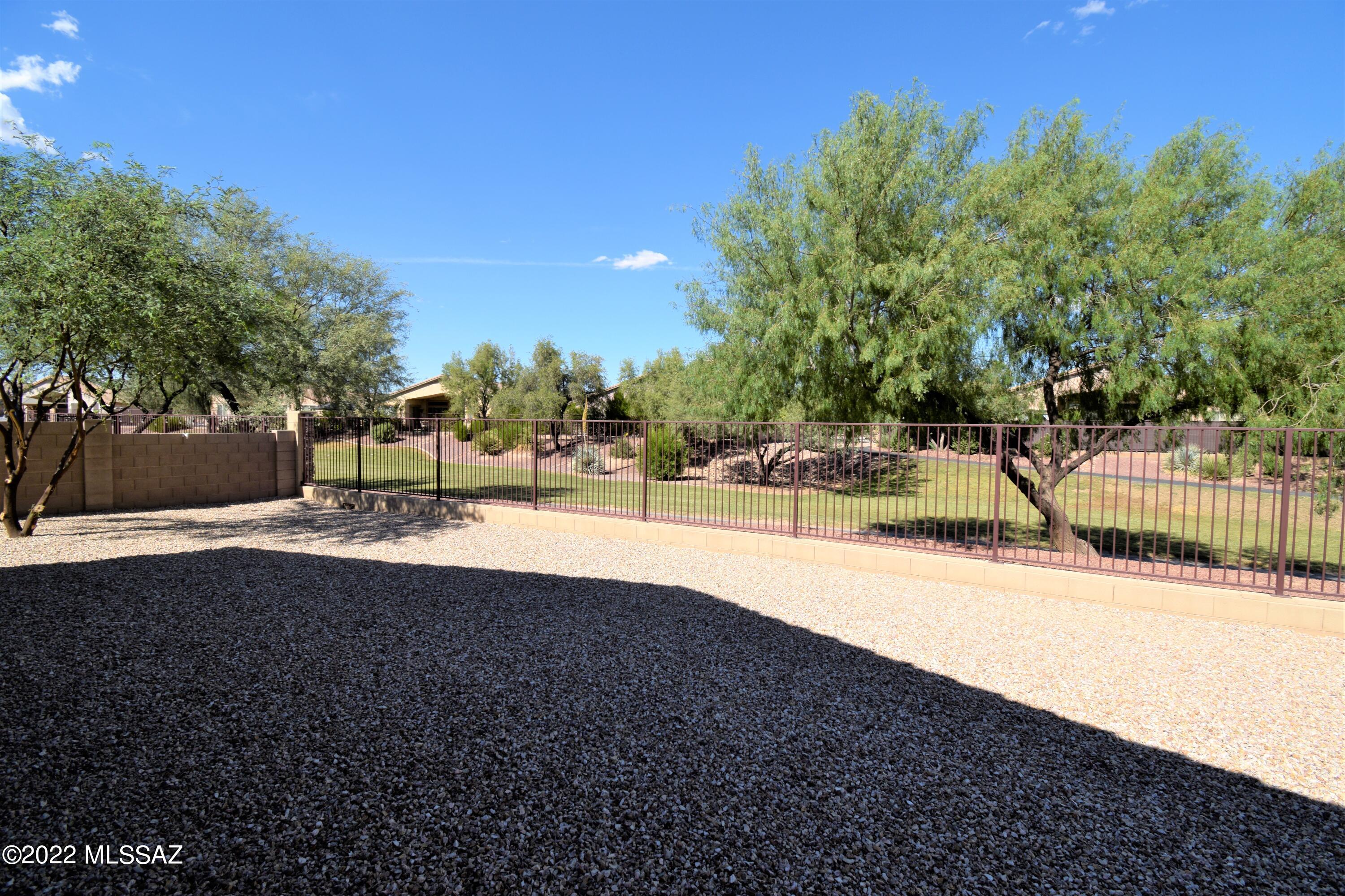Gladden Farms Block 16 (1-89) - Residential Lease