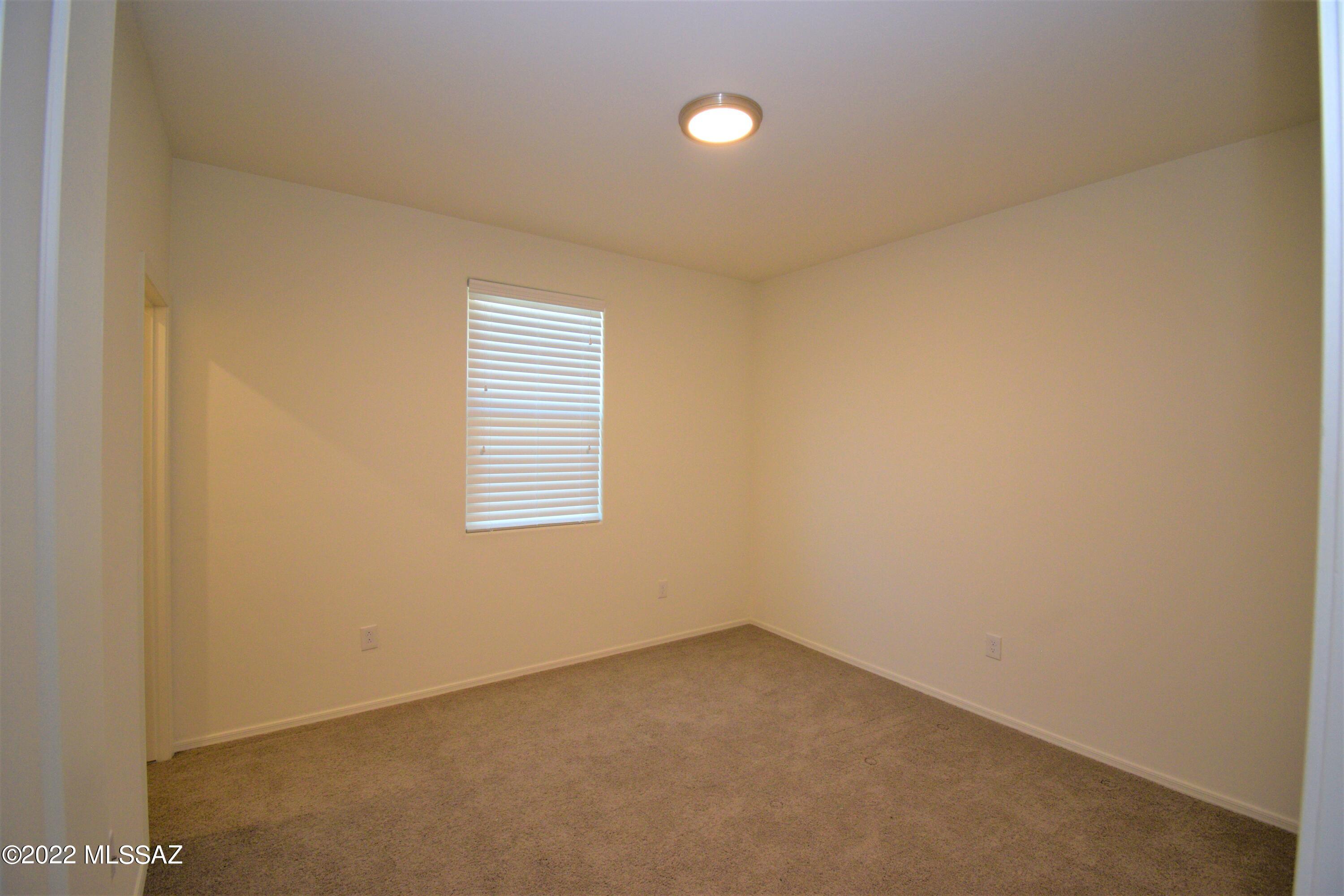 Gladden Farms Block 16 (1-89) - Residential Lease