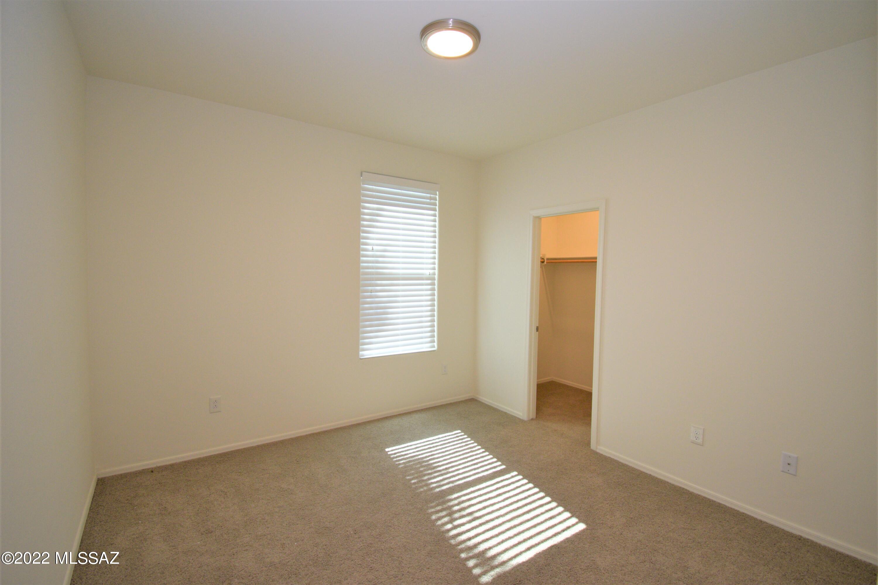 Gladden Farms Block 16 (1-89) - Residential Lease
