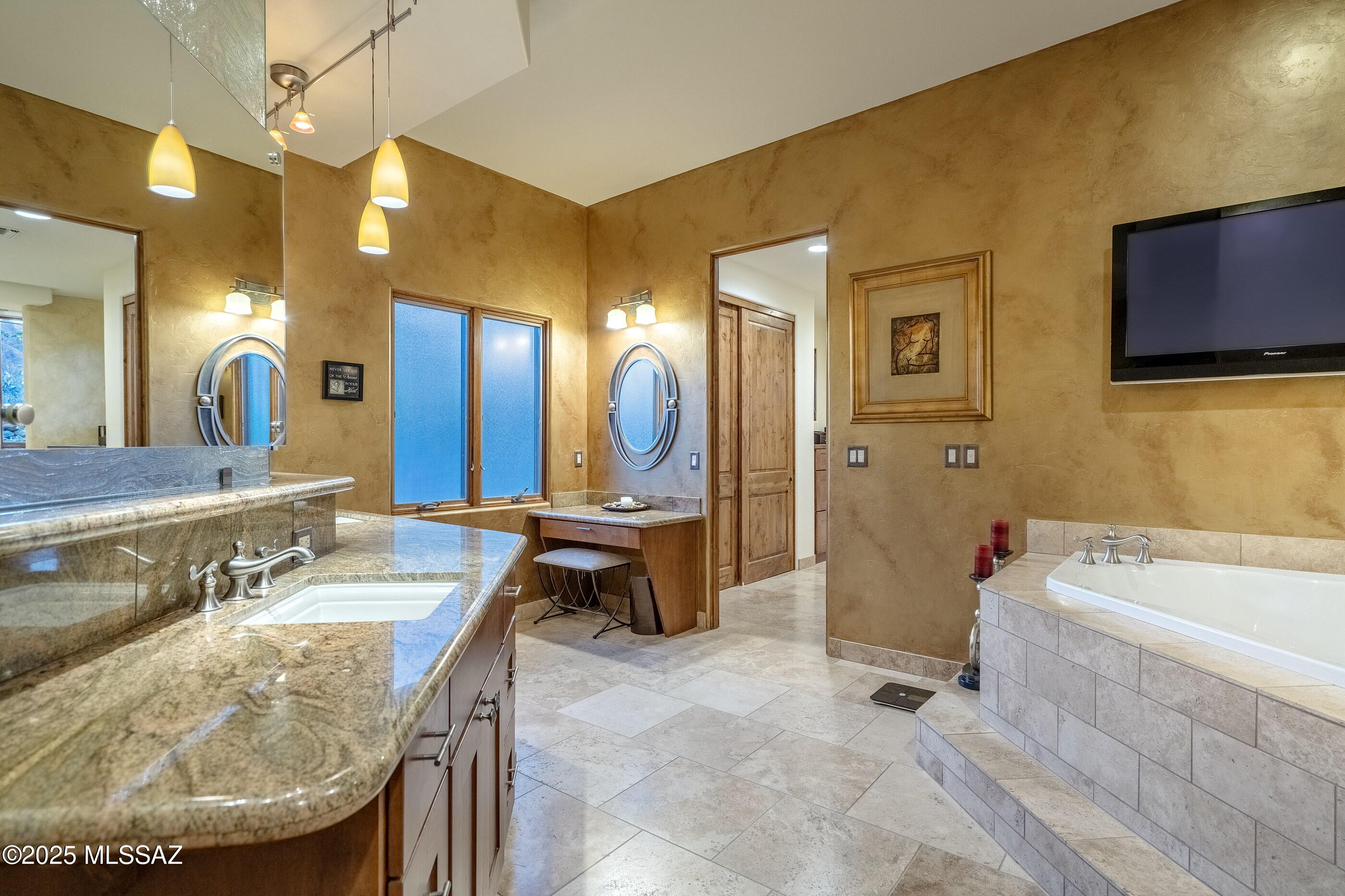 Pima Canyon Estates (309-323) - Residential
