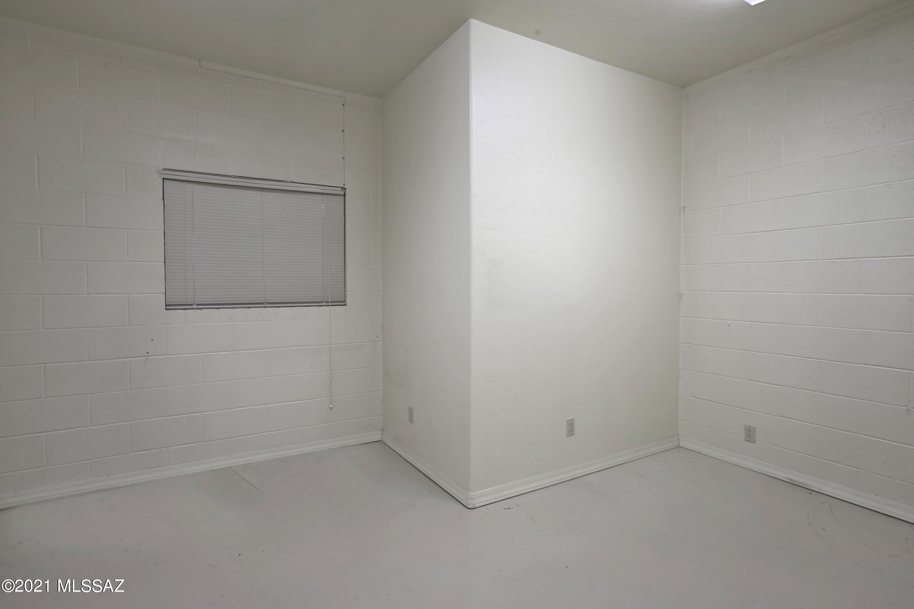 Unsubdivided - Residential