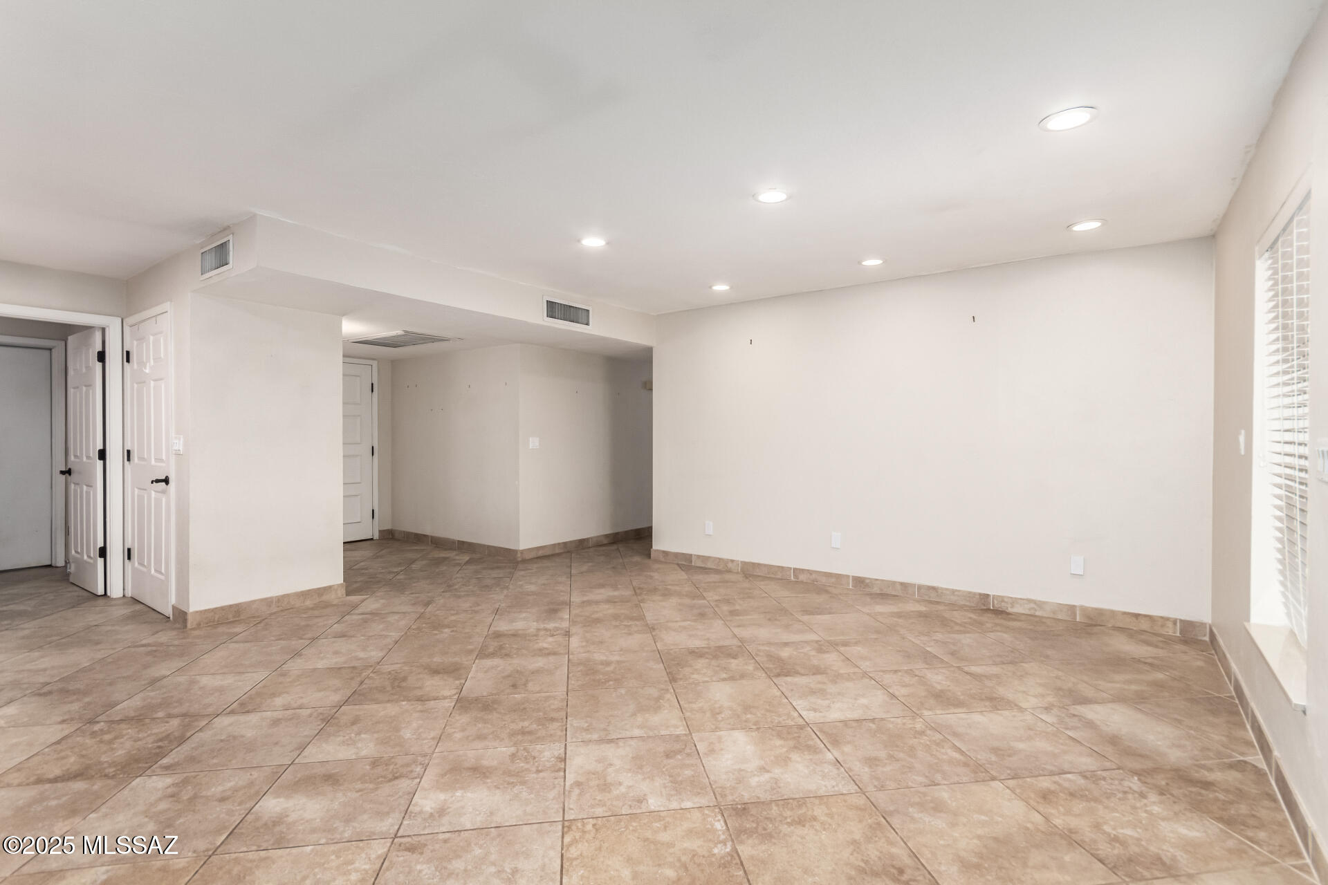 7502 E Rio Vista Circle