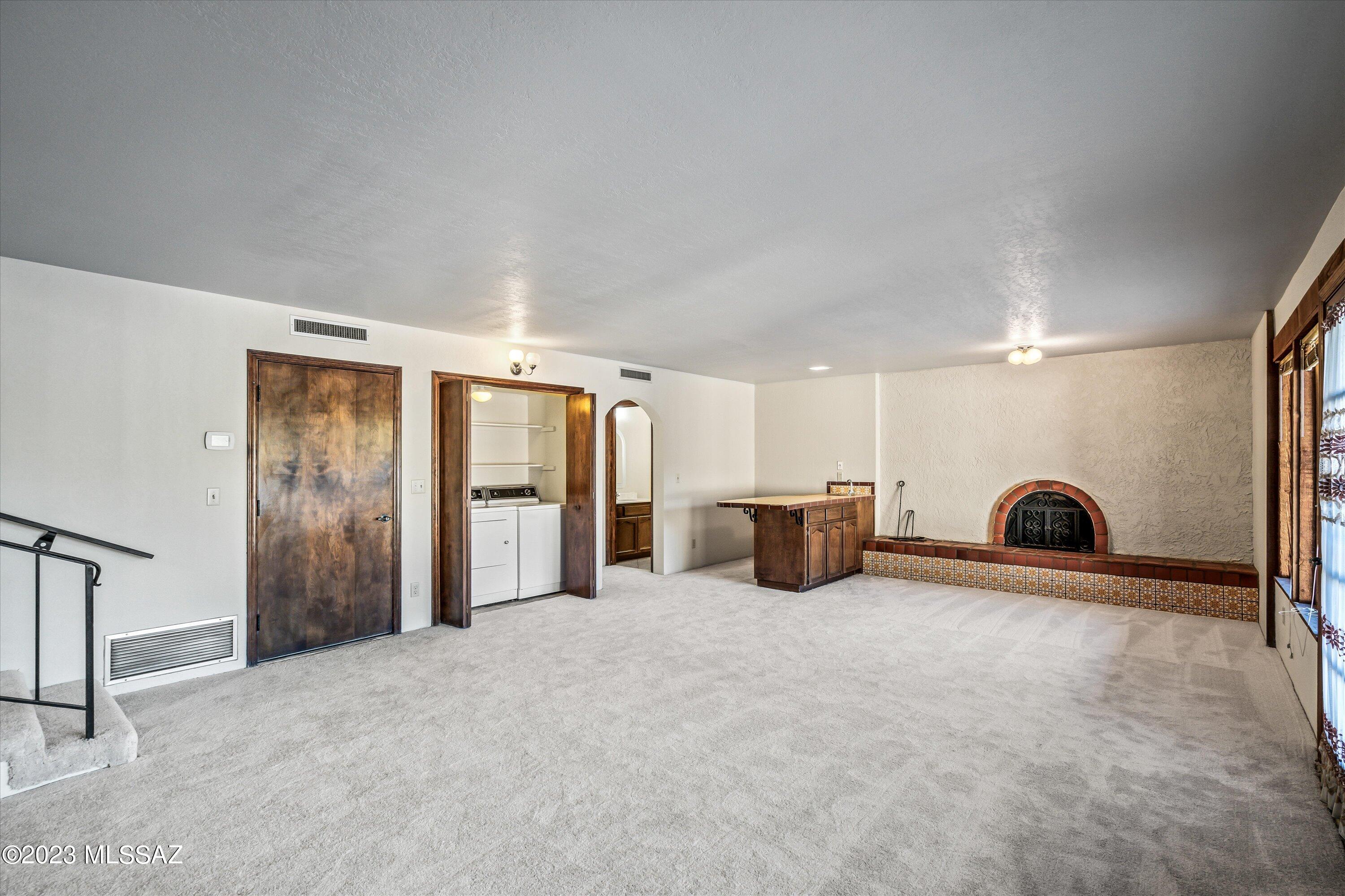 Tanuri Hills (1-102) - Residential