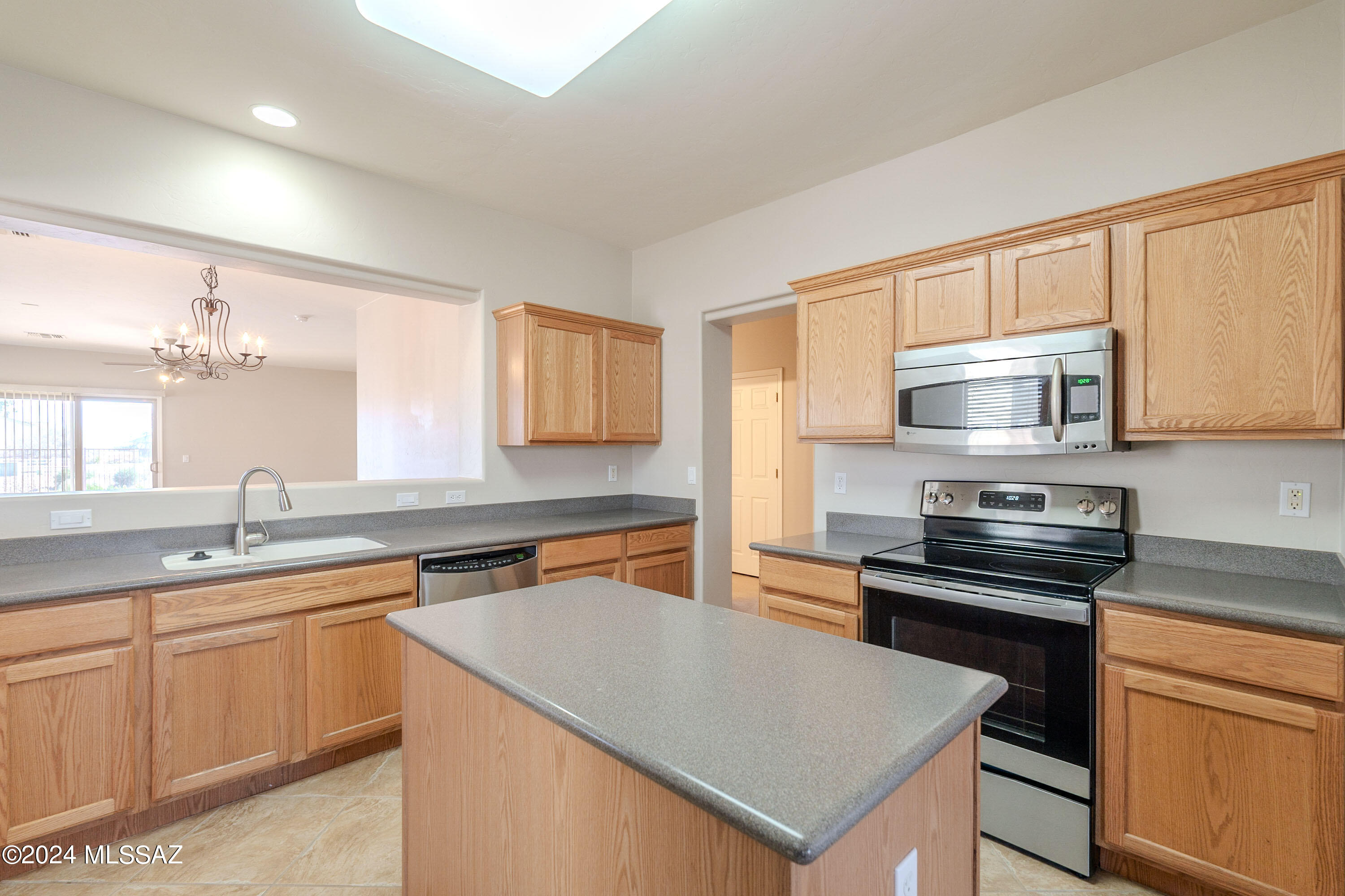 Gladden Farms BLK 11 - Residential Lease