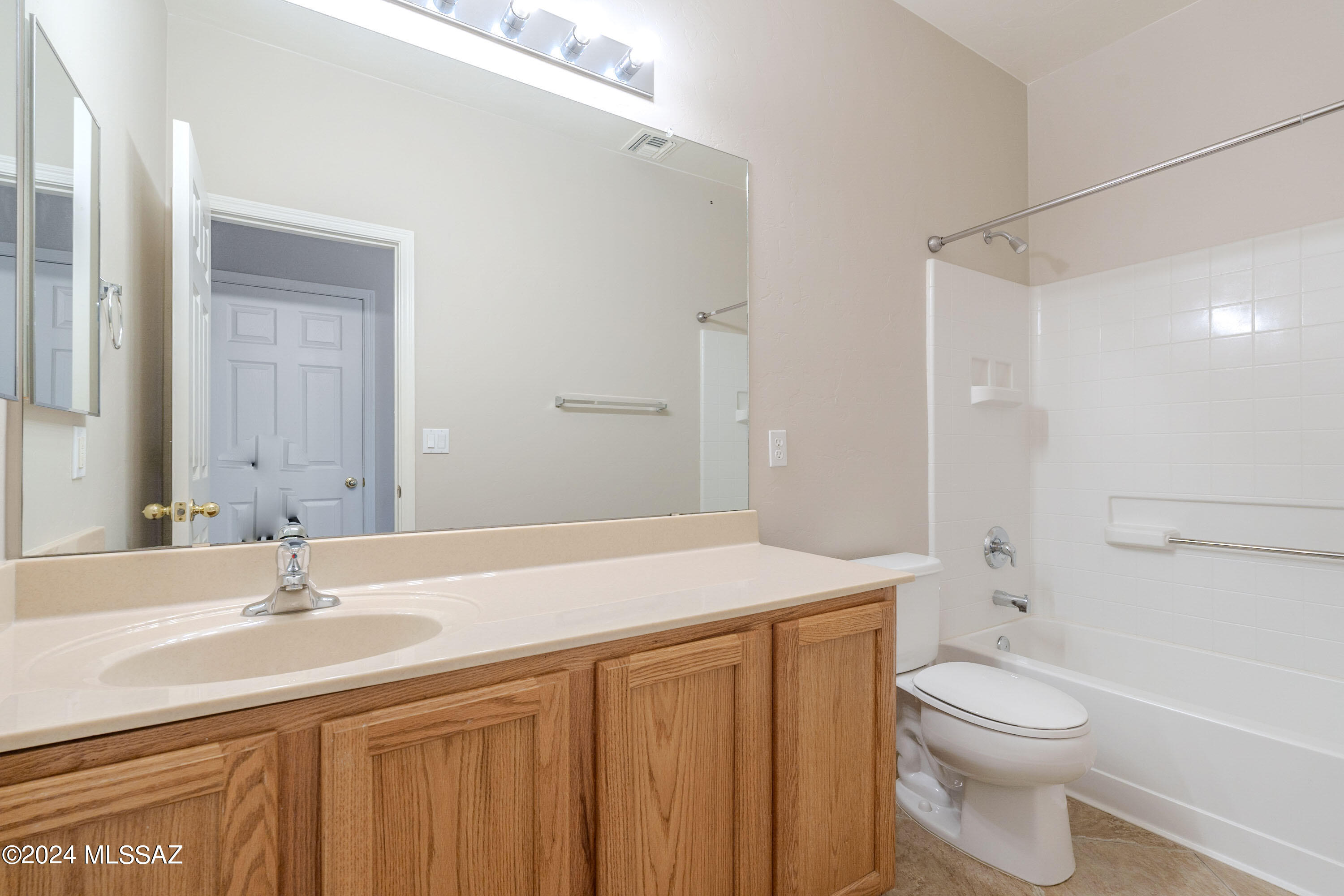 Gladden Farms BLK 11 - Residential Lease