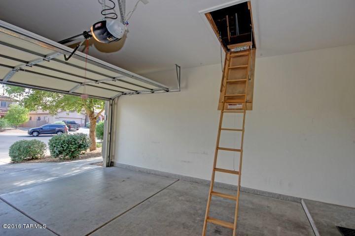 Silverbell Place (1-153) - Residential