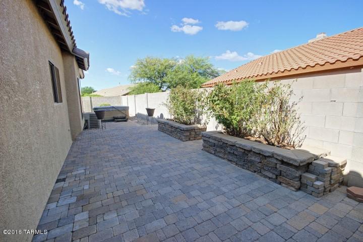 Silverbell Place (1-153) - Residential