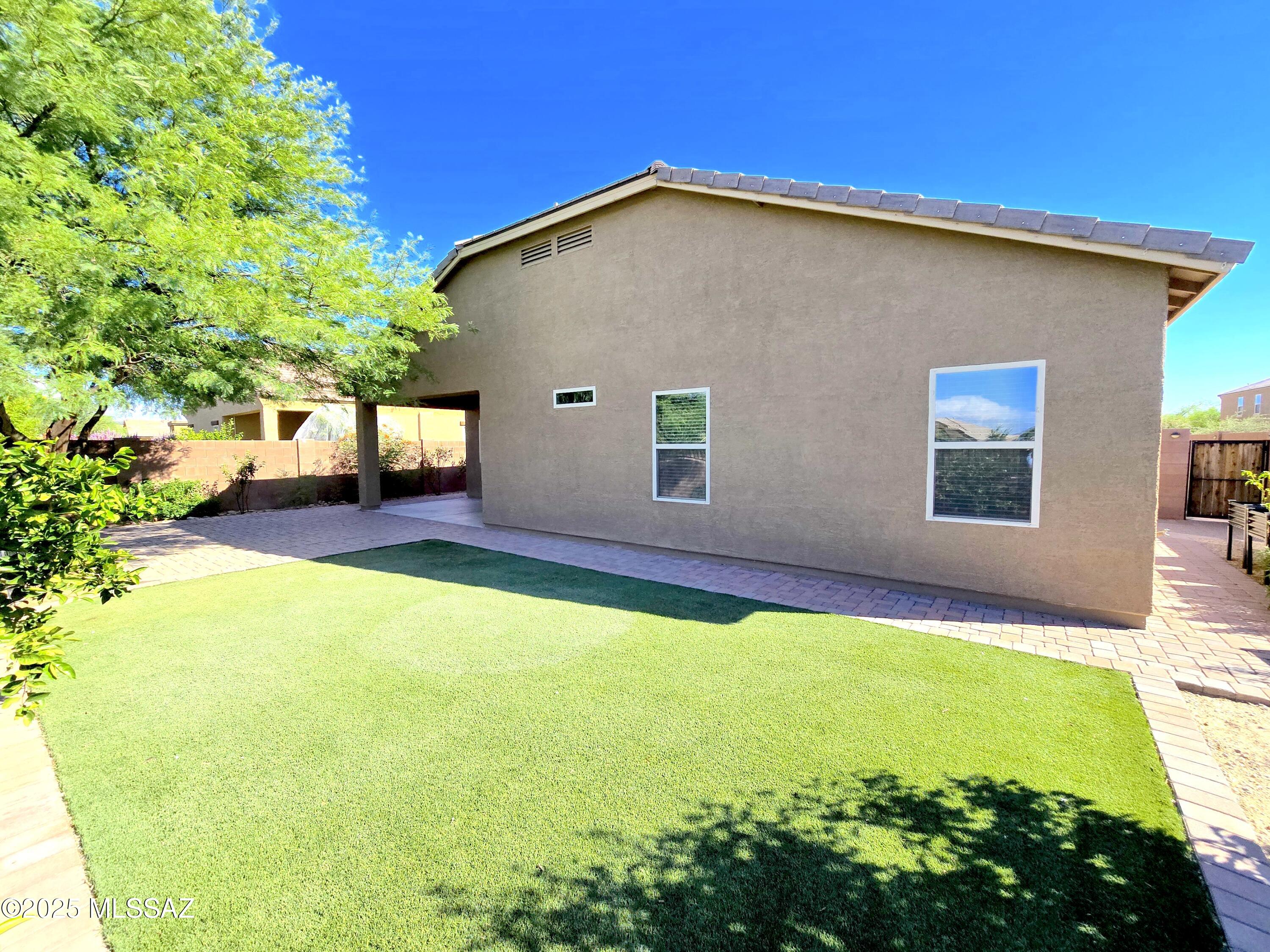 Farm Field Five - Residential
