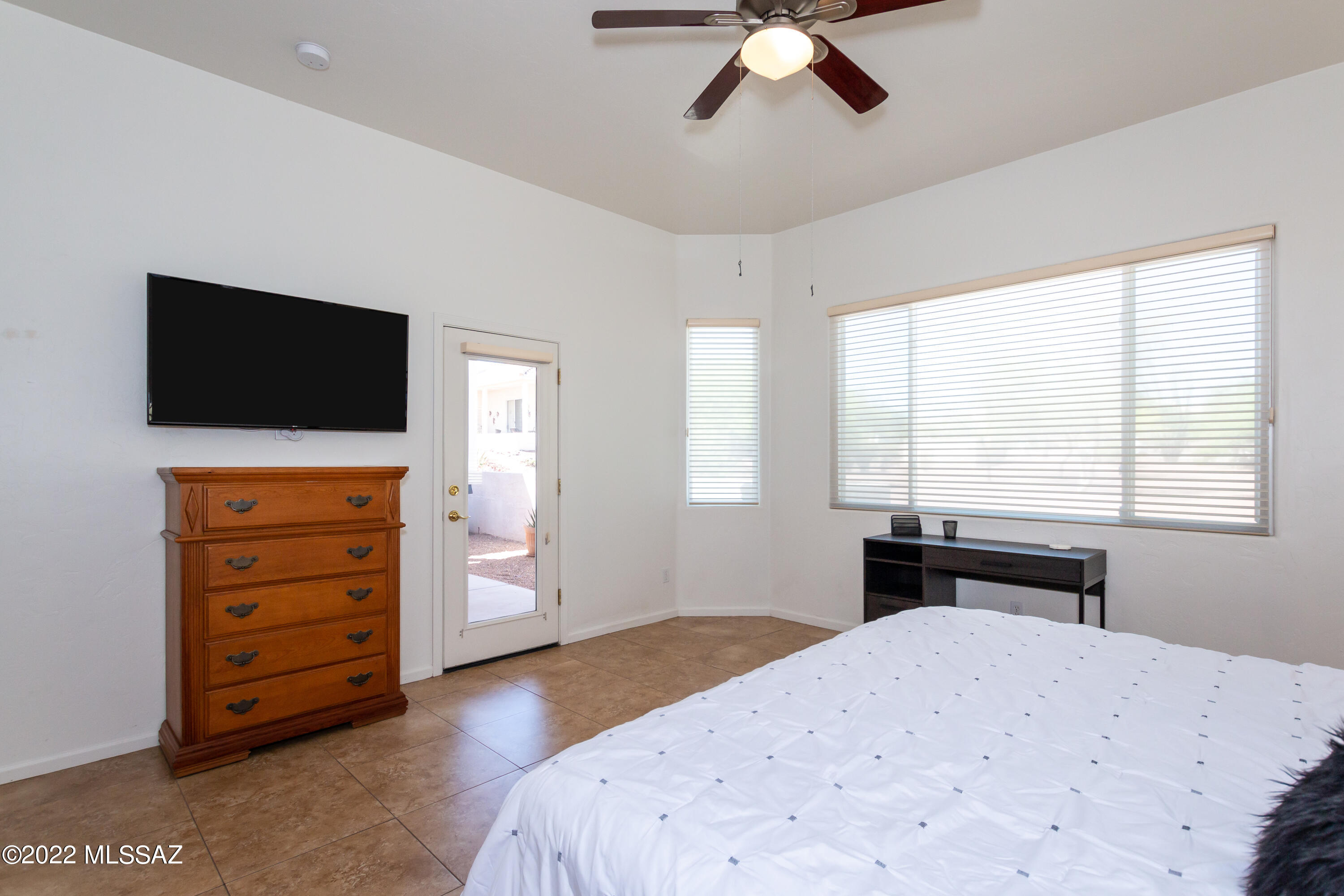 Carmel Pointe (1-104) - Residential