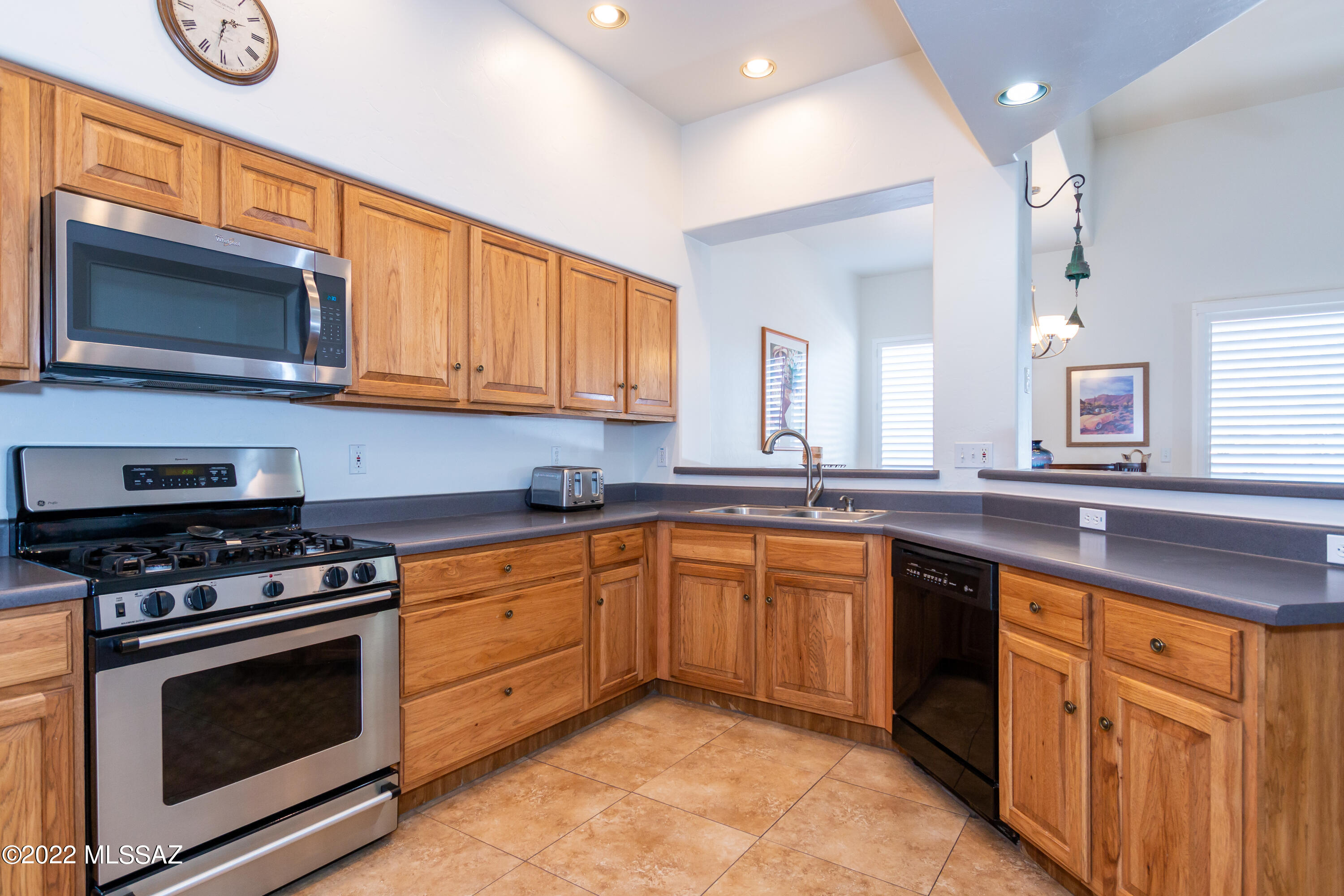 Carmel Pointe (1-104) - Residential