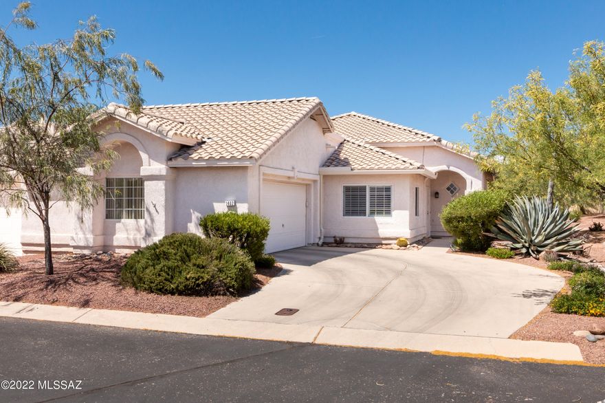 Elegant turn-key home located in the sought-after gated community of Carmel
Pointe. Come see this popular 2-bedroom 2 bath home with a bonus den/office. Upon entering you will
be greeted with a bright open concept, soaring ceilings, all tile floors and soothing neutral paint tones. You will effortlessly flow into the great room, formal dining, and kitchen. From your spacious kitchen you will enjoy plenty of cabinet space making it easy to create your favorite meals. Enter the guest bedroom through double doors to a sizable room with space for a king size bed and sitting area. The Owner's suite is spacious with a large bathroom featuring dual vanities, shower with separate soaking tub and huge walk-in closet. If this isn't enough the home gives you a very private back patio with large, covered porch and no rear neighbors. This allows you the freedom to take in the lush vegetation and then those famous amazing Arizona sunrises and sunsets. All this with easy access to all convivences such as the El Conquistador golf and tennis club, bike trails, library, shopping, and lots of dinning. This home will go fast.....Don't miss your opportunity to live in the Heart of Oro Valley!