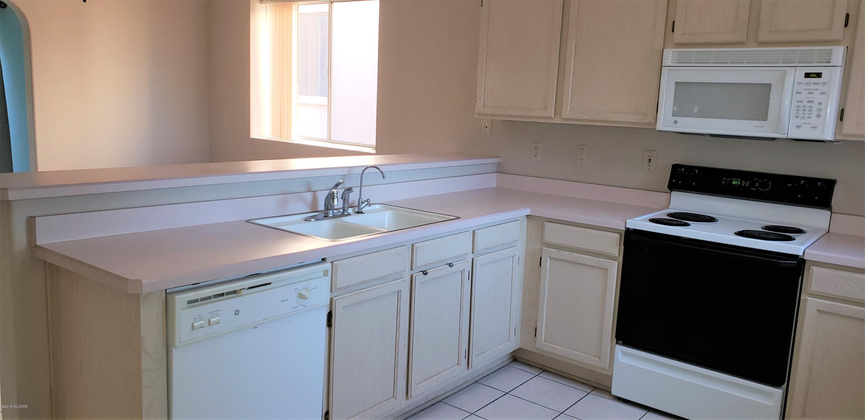 Las Campanas BLK J (1-37) - Residential Lease