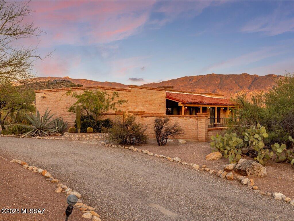 3350 N Wide Loop Drive