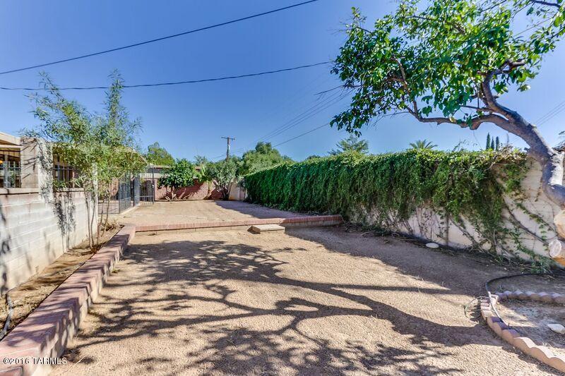 Longview Estates (194-470) - Residential