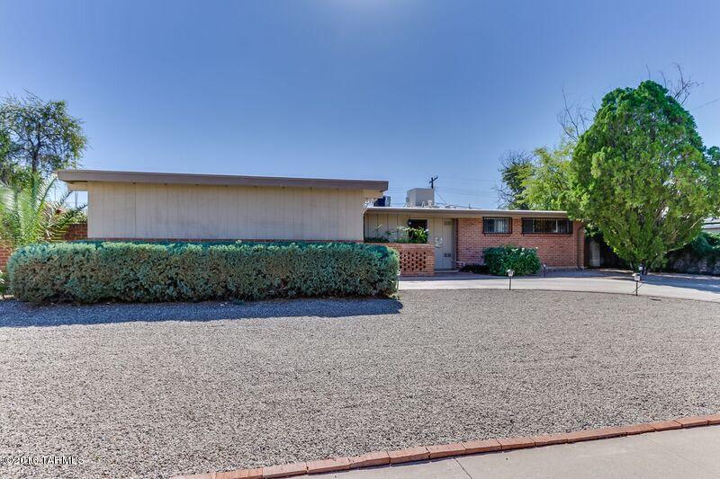 Longview Estates (194-470) - Residential