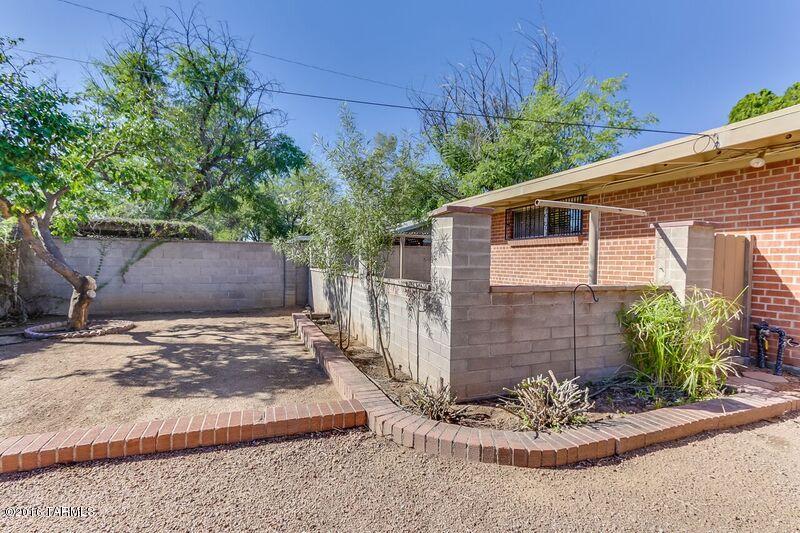Longview Estates (194-470) - Residential