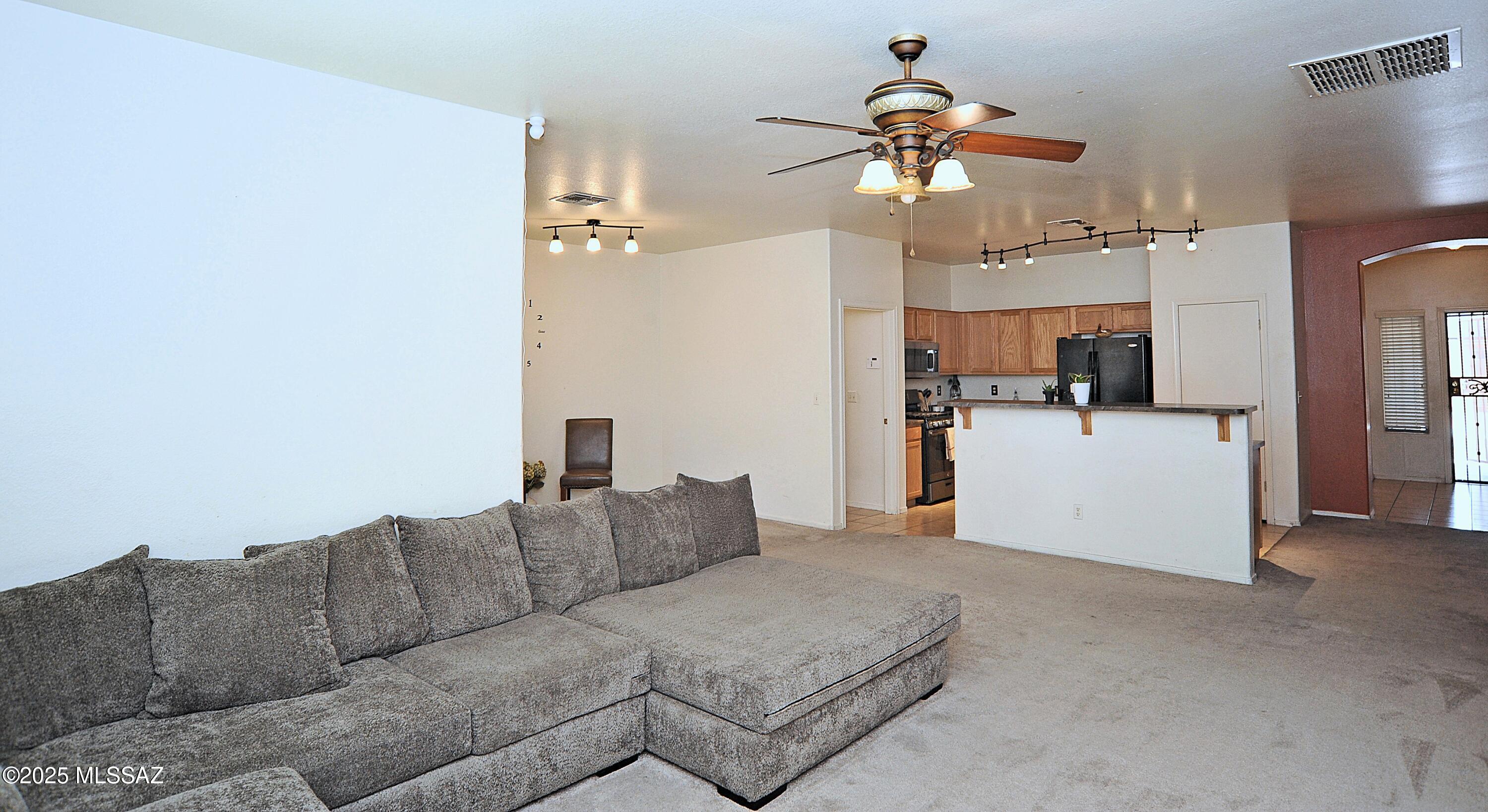 3581 W Avenida Vera Cruz