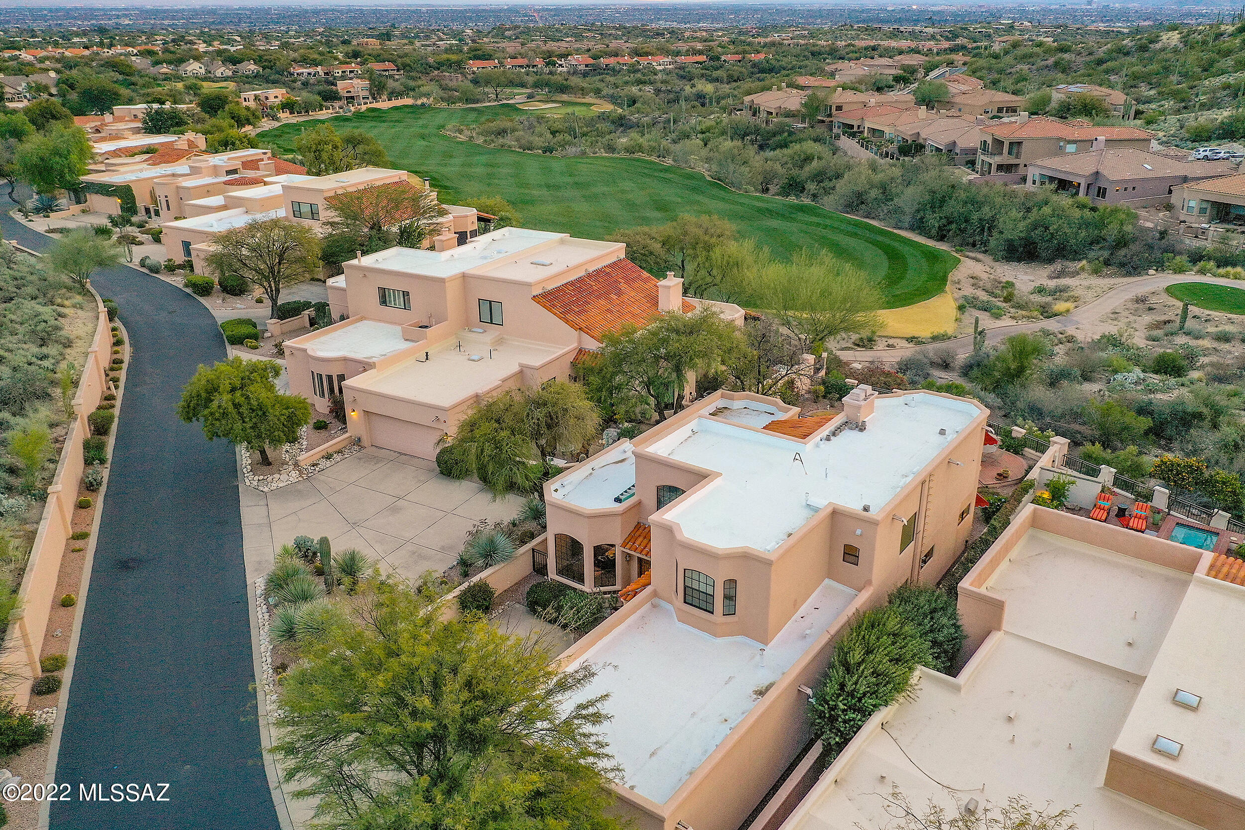 Paloma Del Sol (1-50) - Residential