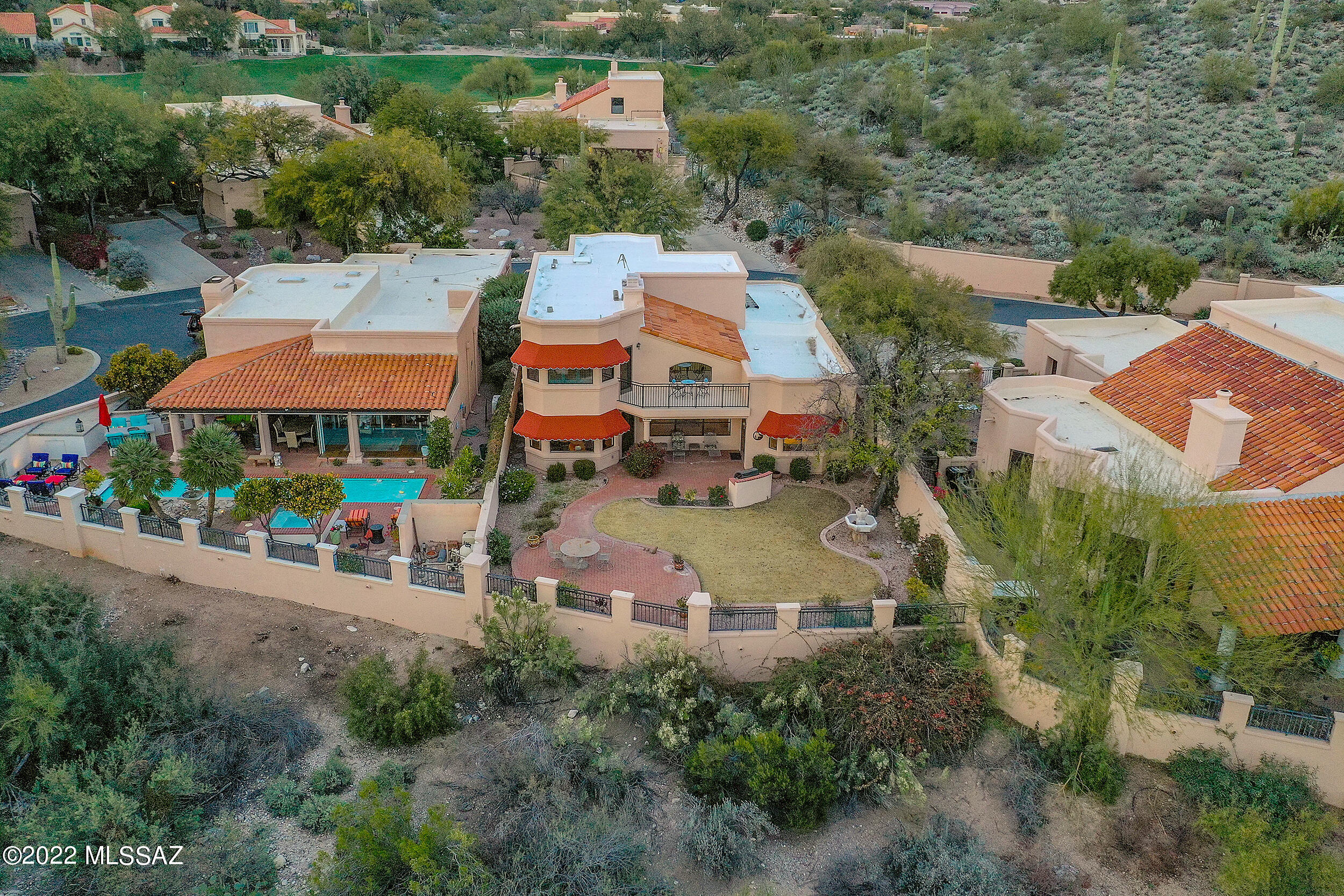 Paloma Del Sol (1-50) - Residential