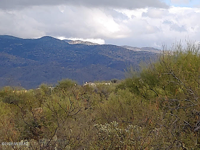 Coyote Creek (1-395) - Land
