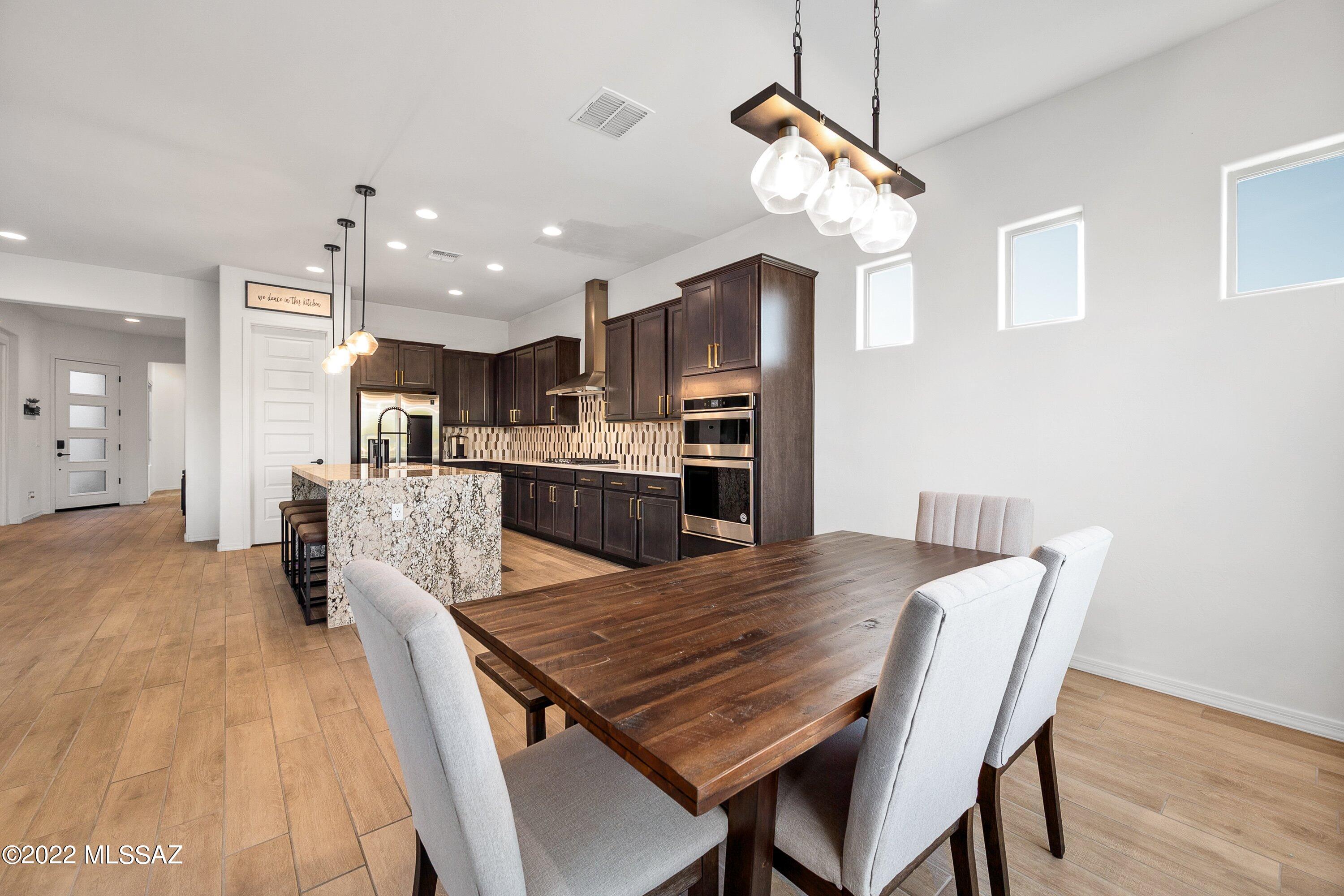 Rancho Vistoso Valley Vista - Residential