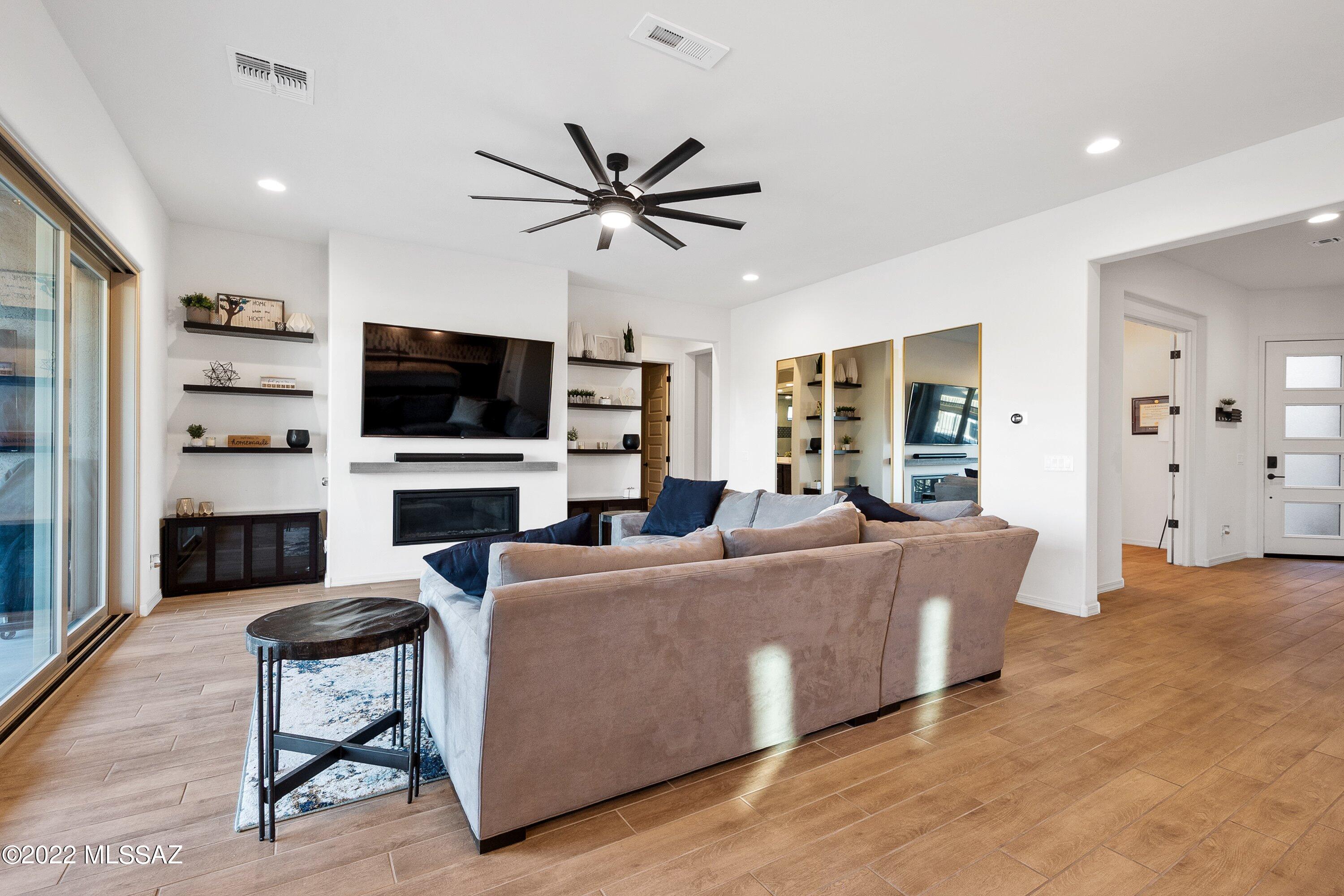 Rancho Vistoso Valley Vista - Residential
