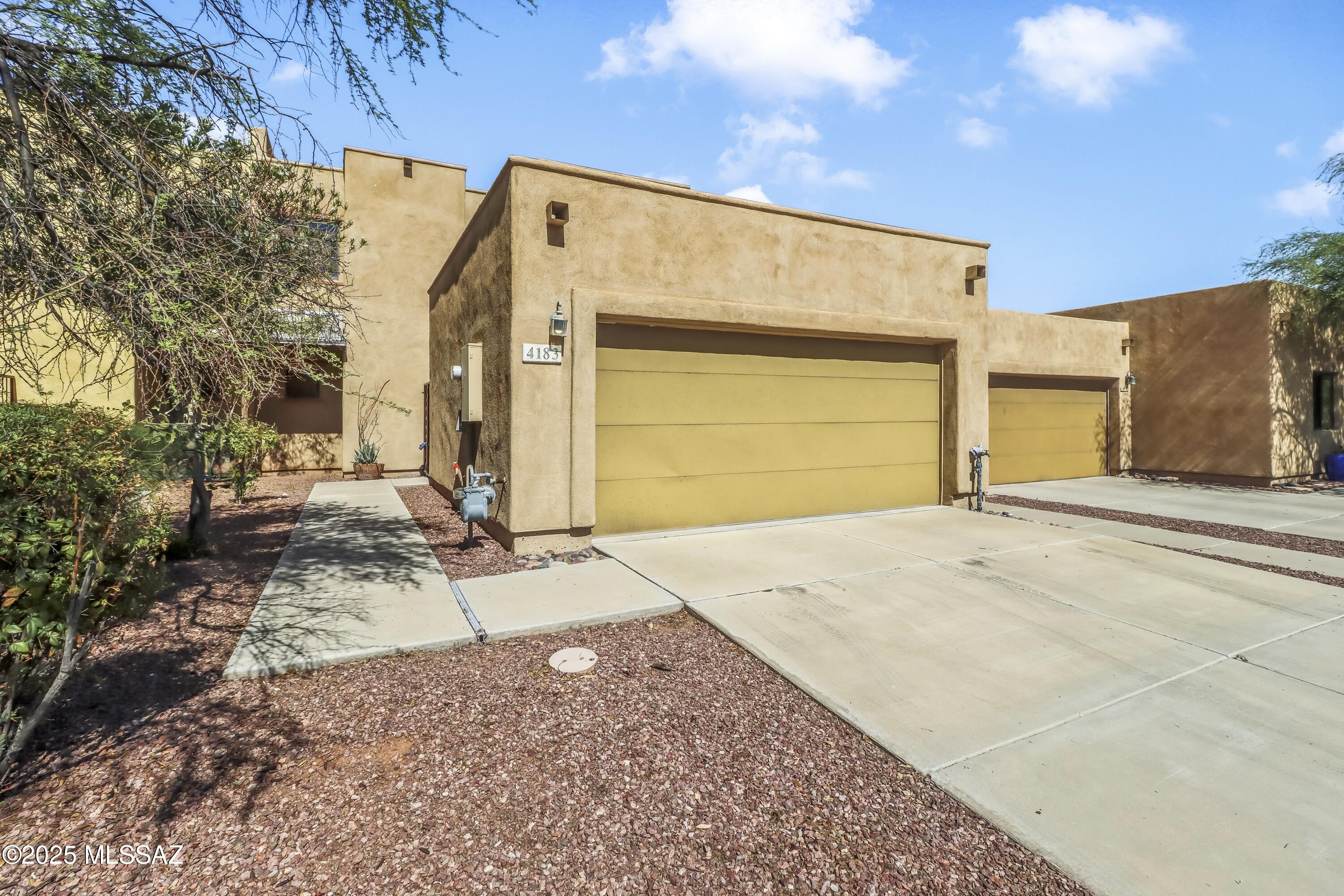 4183 N Fortune Loop