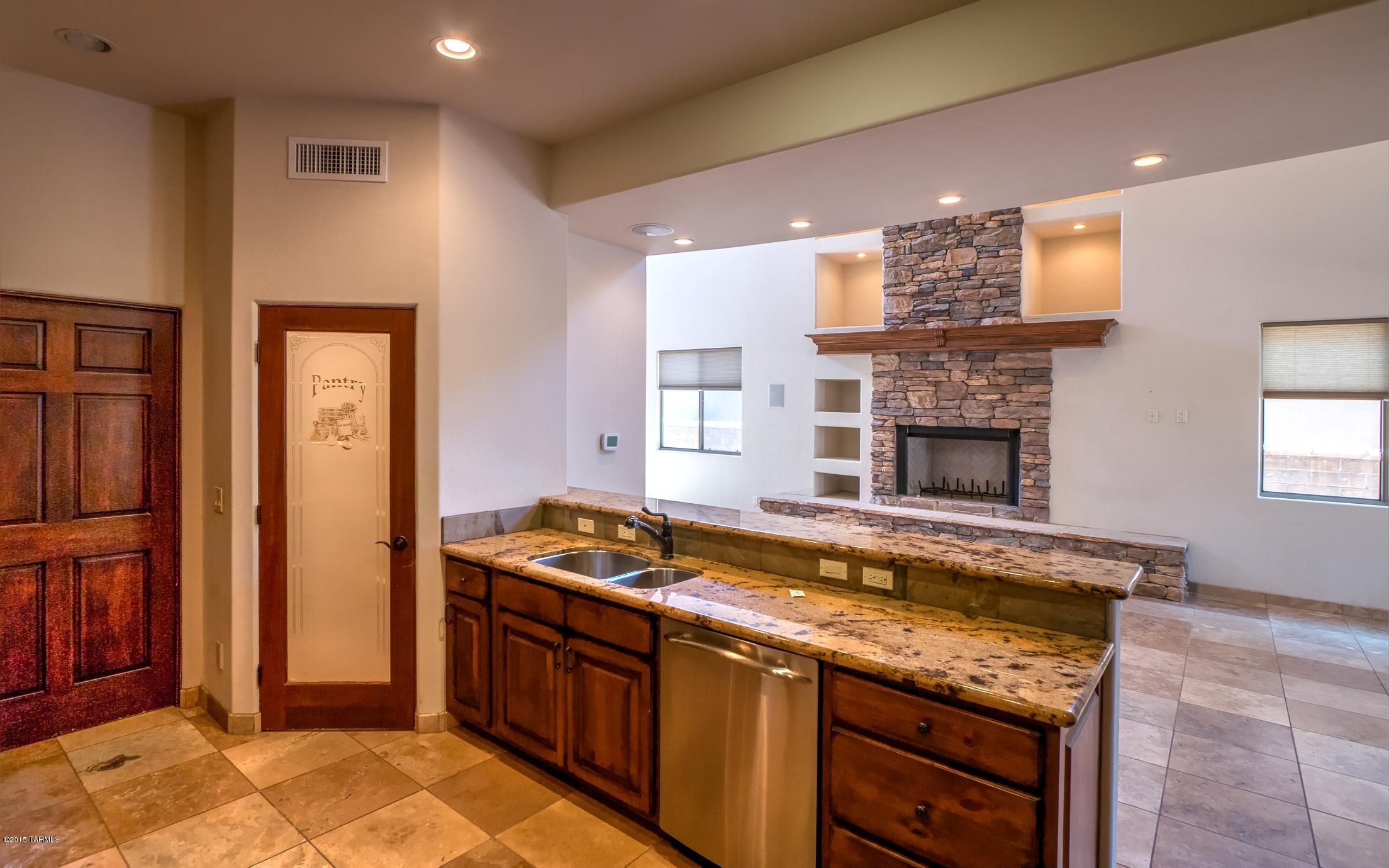 Enclave Del Snyder (1-8) - Residential