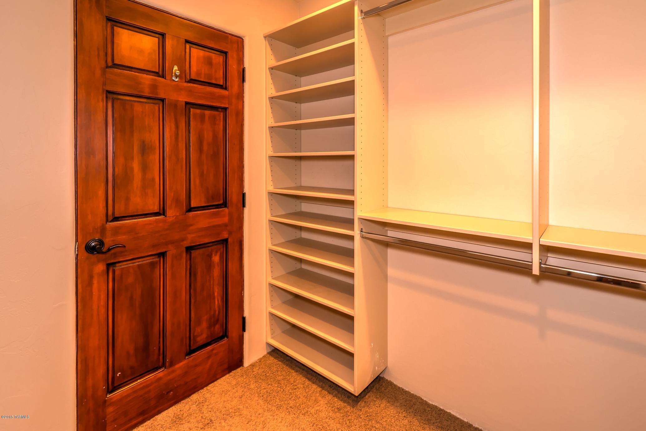 Enclave Del Snyder (1-8) - Residential