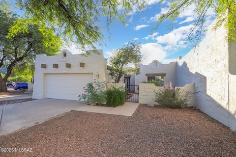 Photo of 7426 E Serenity Lane, Tucson, AZ 85750 (MLS # 22528298)
