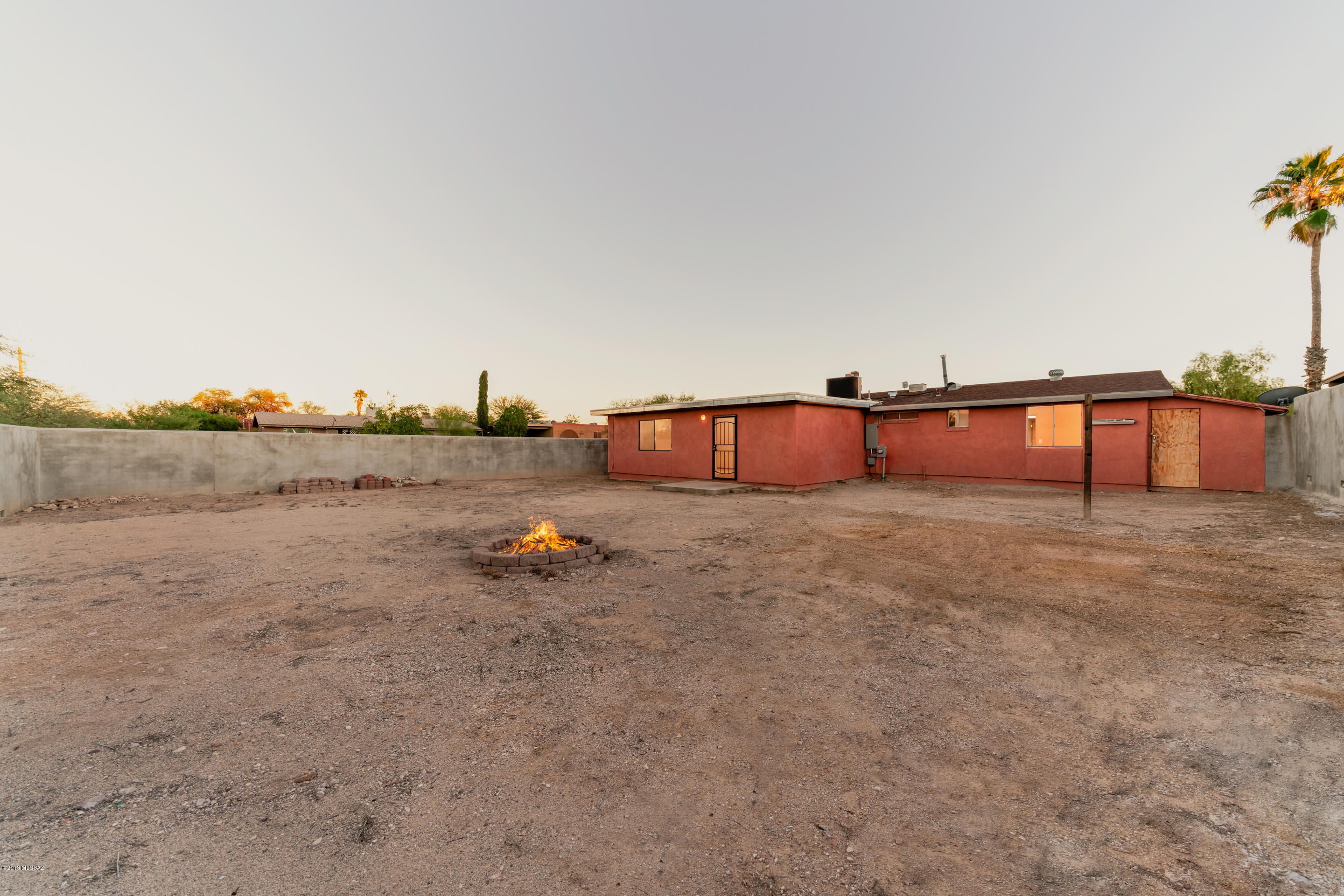Las Palomas - Residential